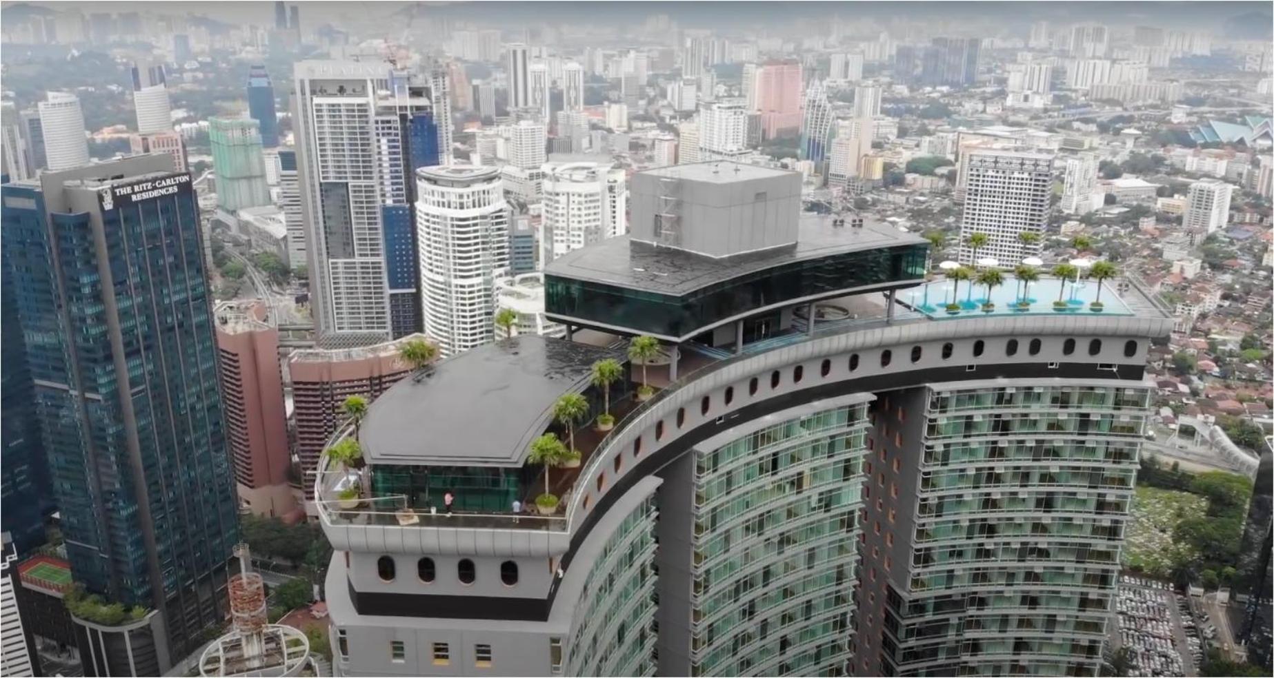 Sky Suites at KLCC by Mitstay
