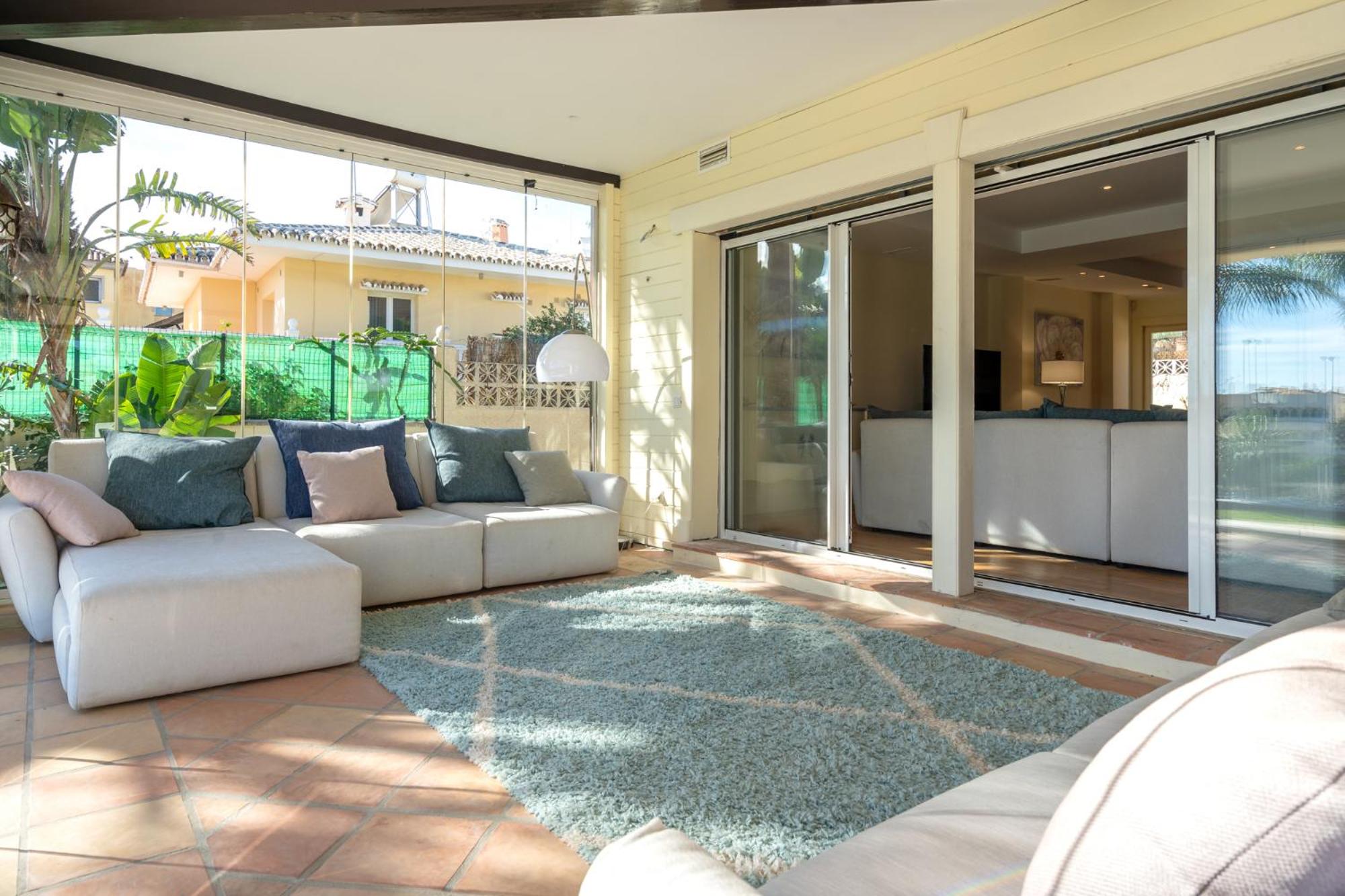 Lets in the Sun - Villa La Cala