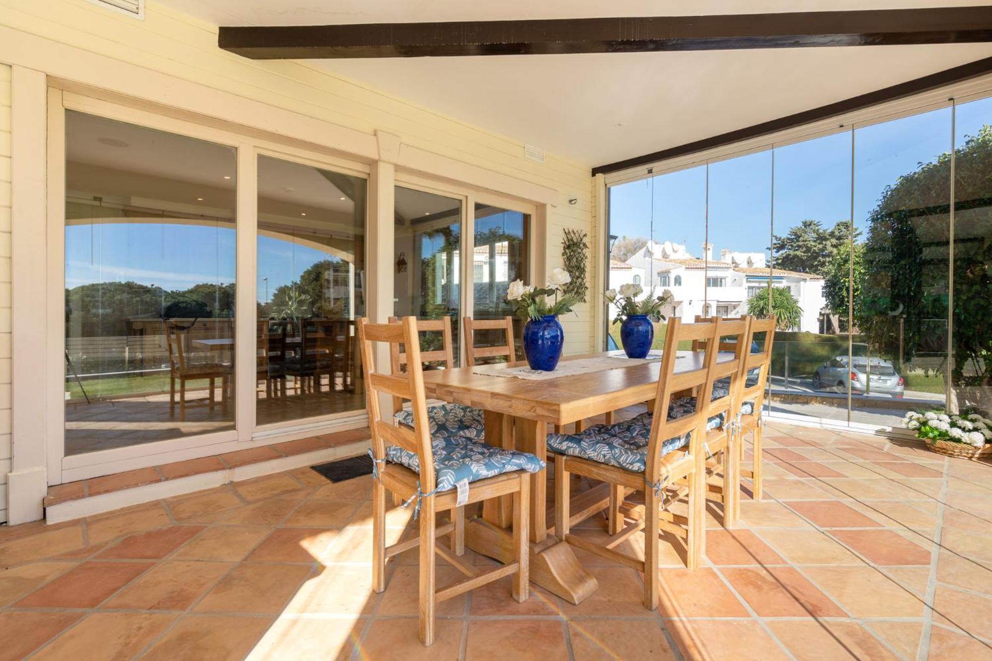 Lets in the Sun - Villa La Cala