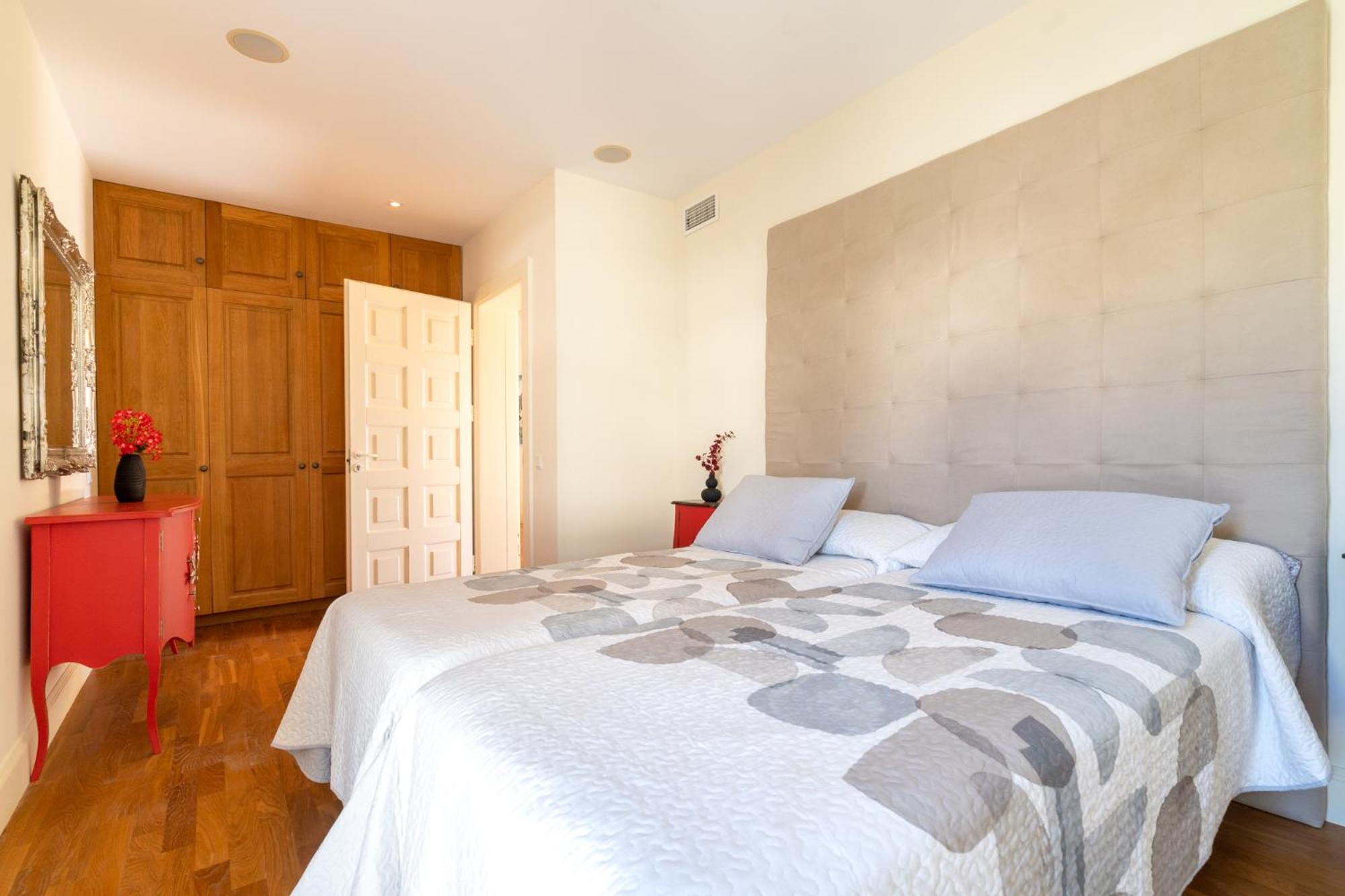 Lets in the Sun - Villa La Cala