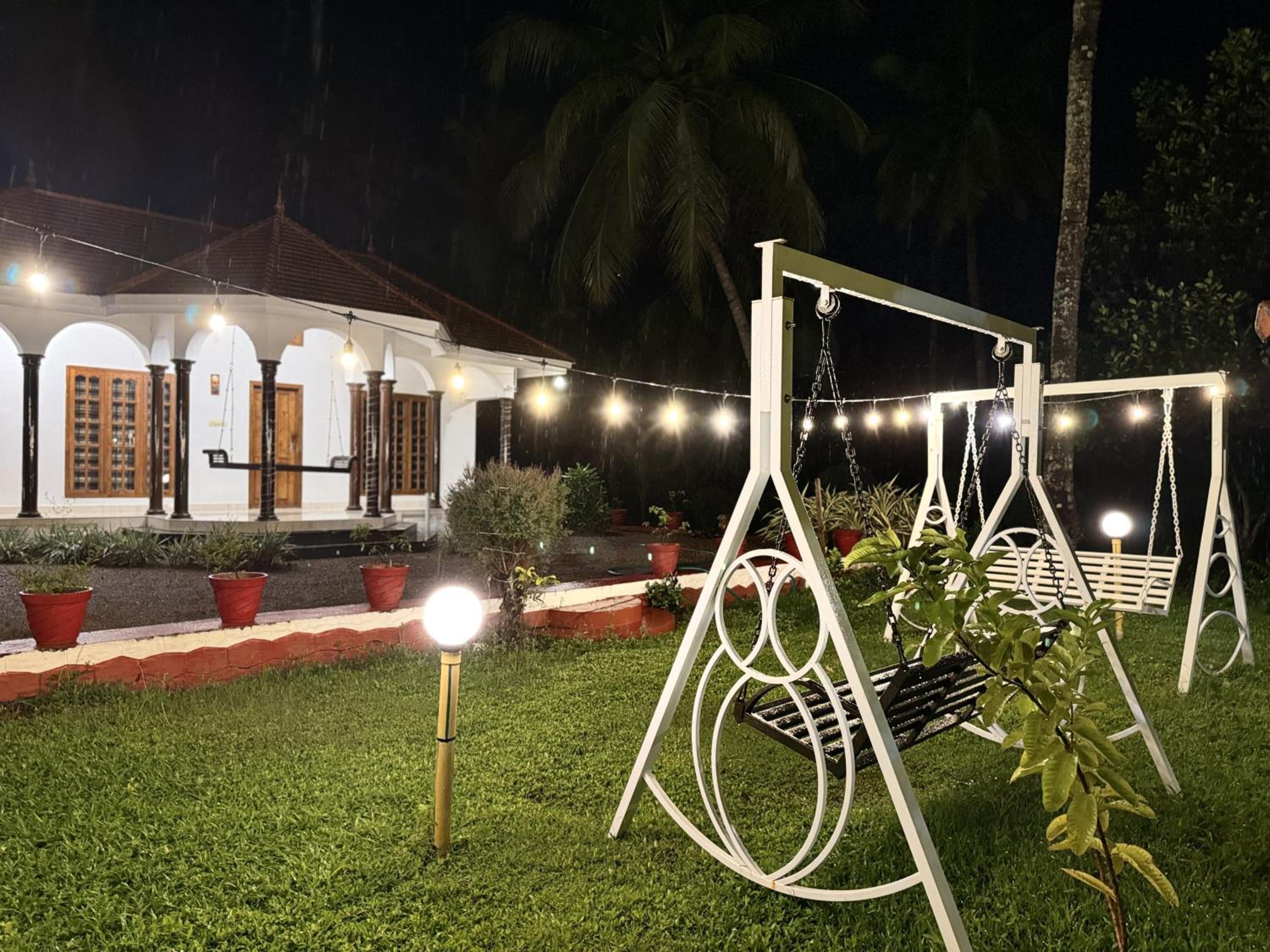 Coconut Creek Homestay Kumarakom view 2