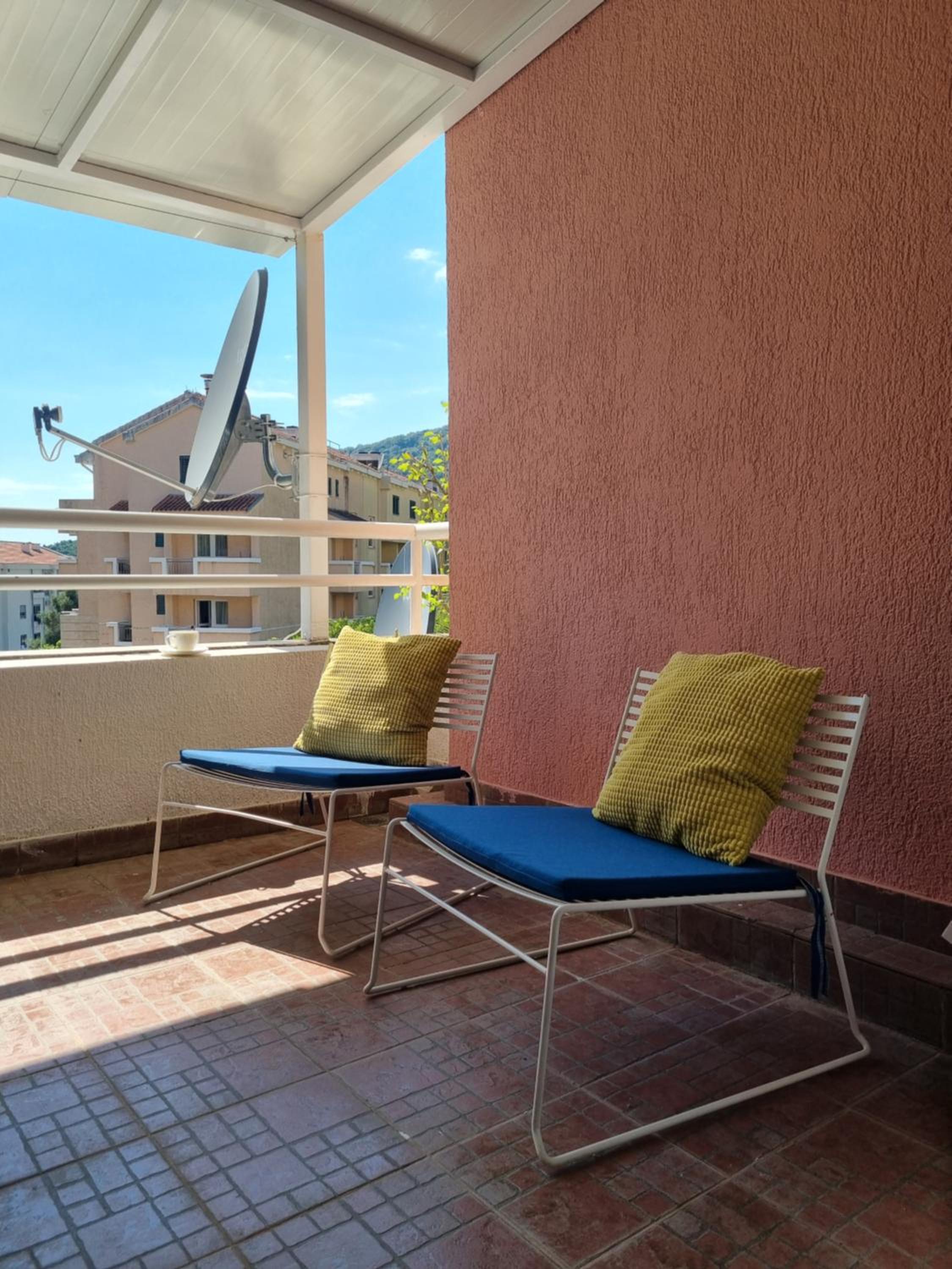 Petrovac modern apartment view 4