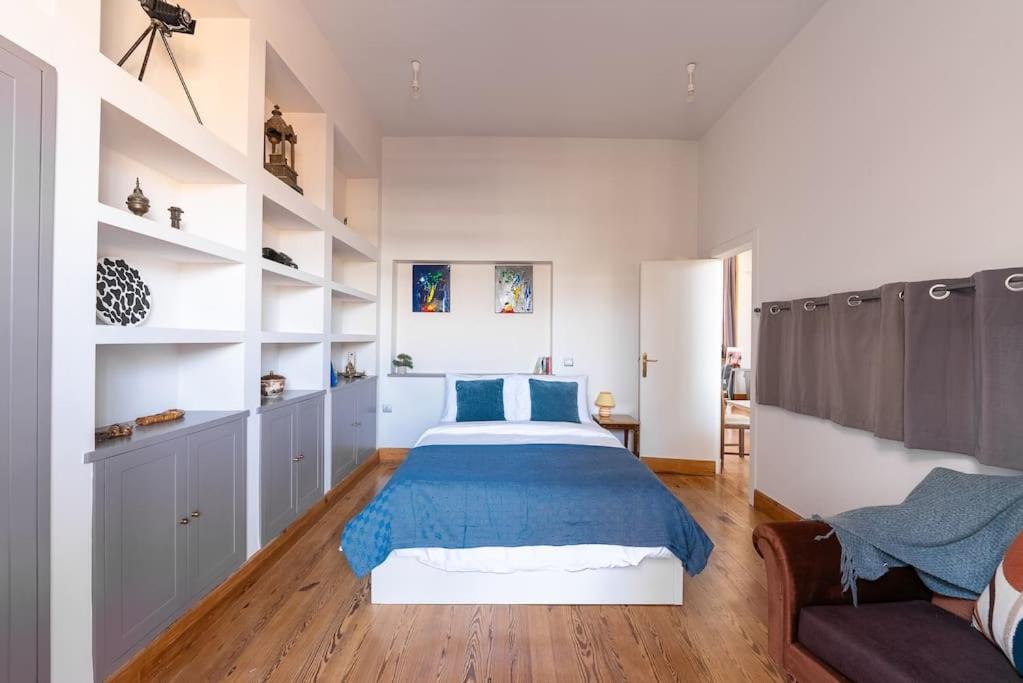 Spacious 2-Bdrm Apt at Filopappou hill in Koukaki!