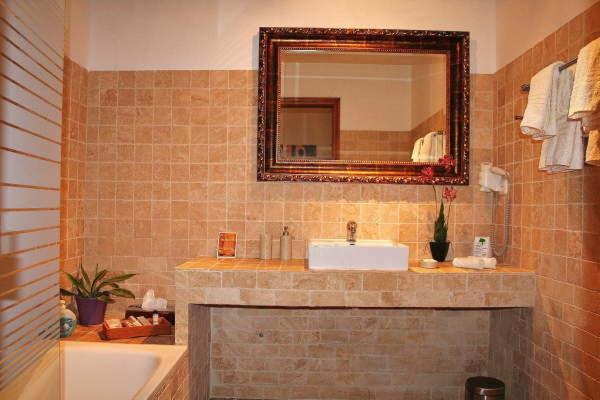 Birdcage Gay Men Resort and Lifestyle Hotel