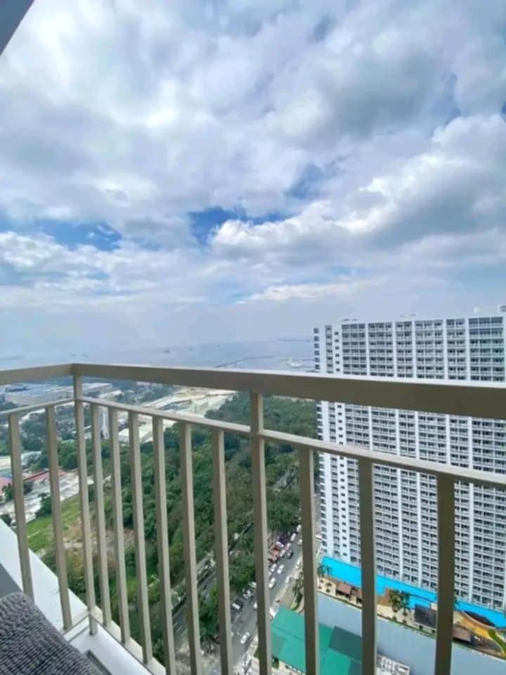 Affordable staycation at pasay