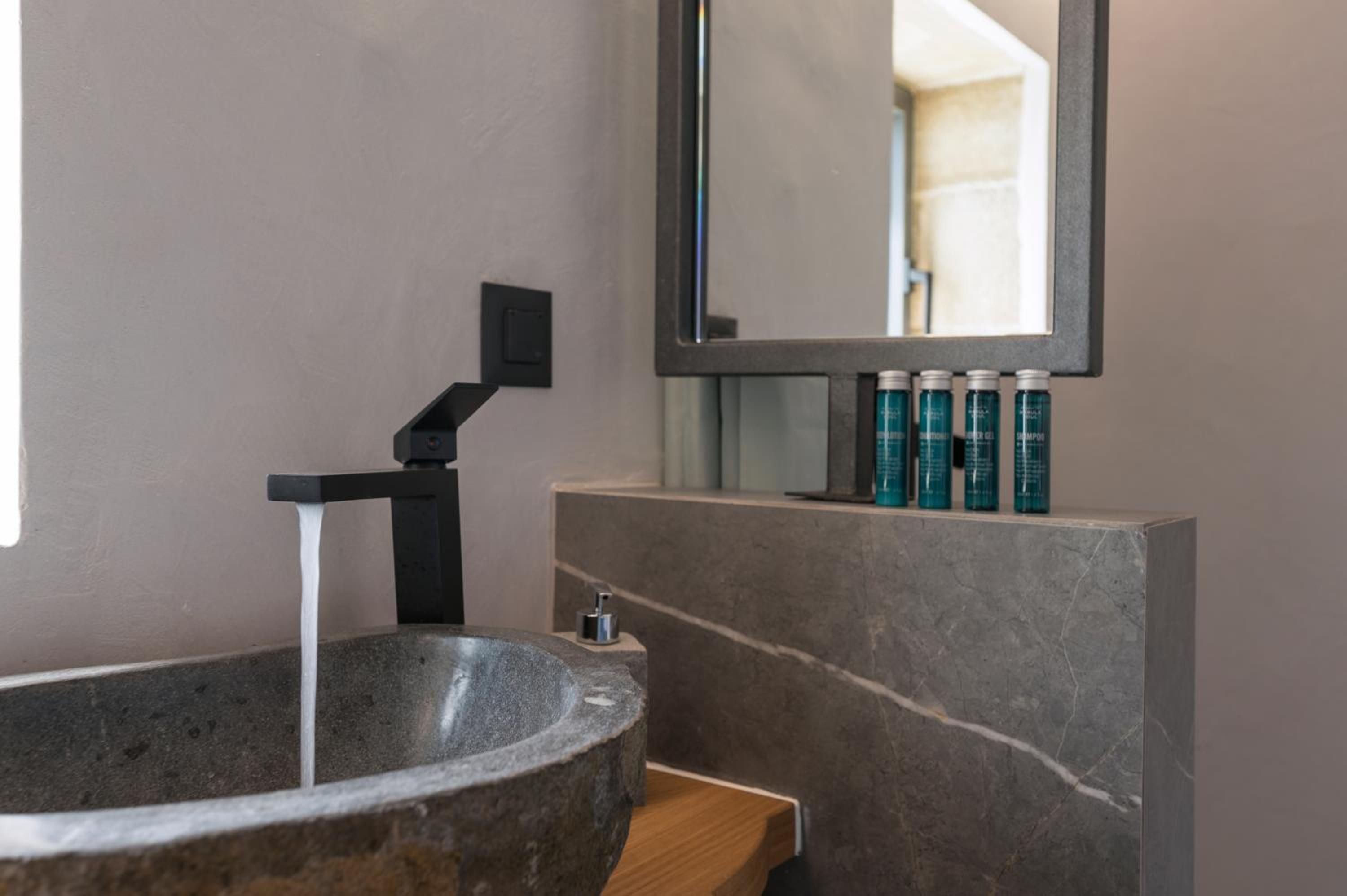 Semes luxury villas view 4