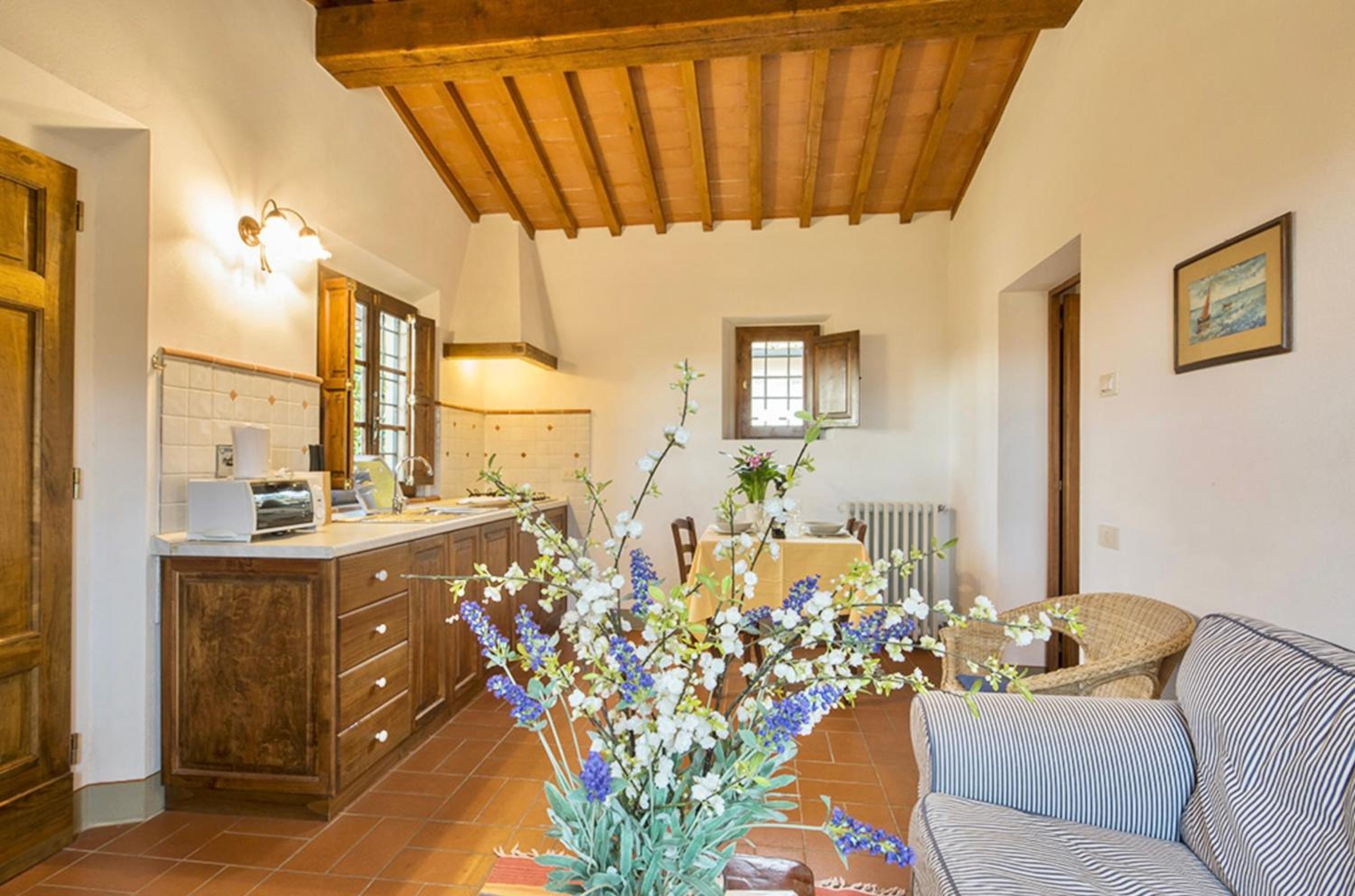 THR-Apartment with 2 beds, air conditoning and private outdoor area in residence with swimming pool not far from Florence view 2