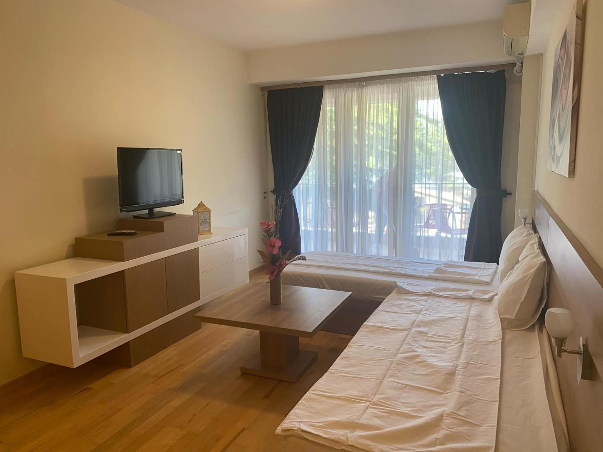 Golden beach luxury apartment