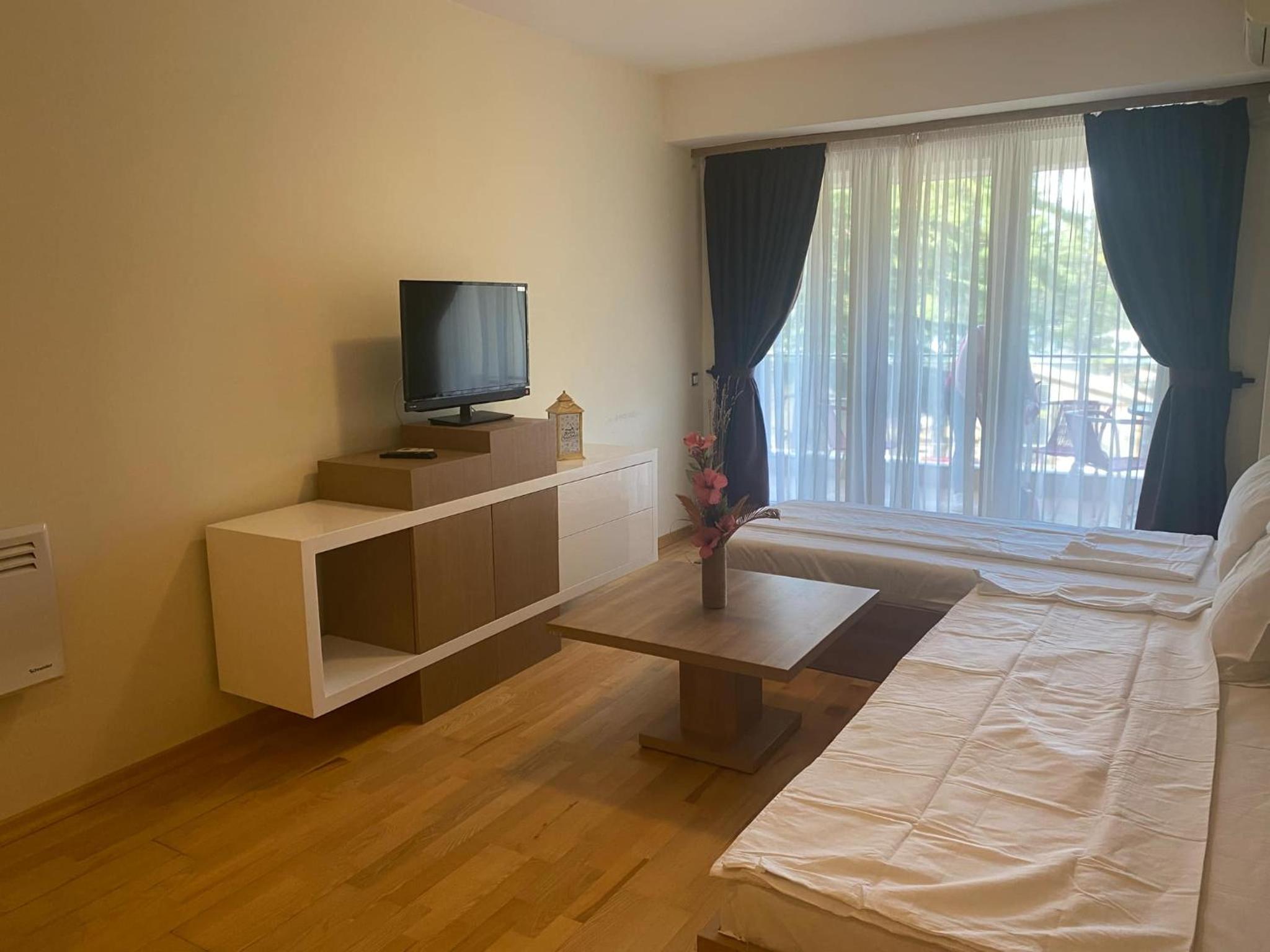 Golden beach luxury apartment