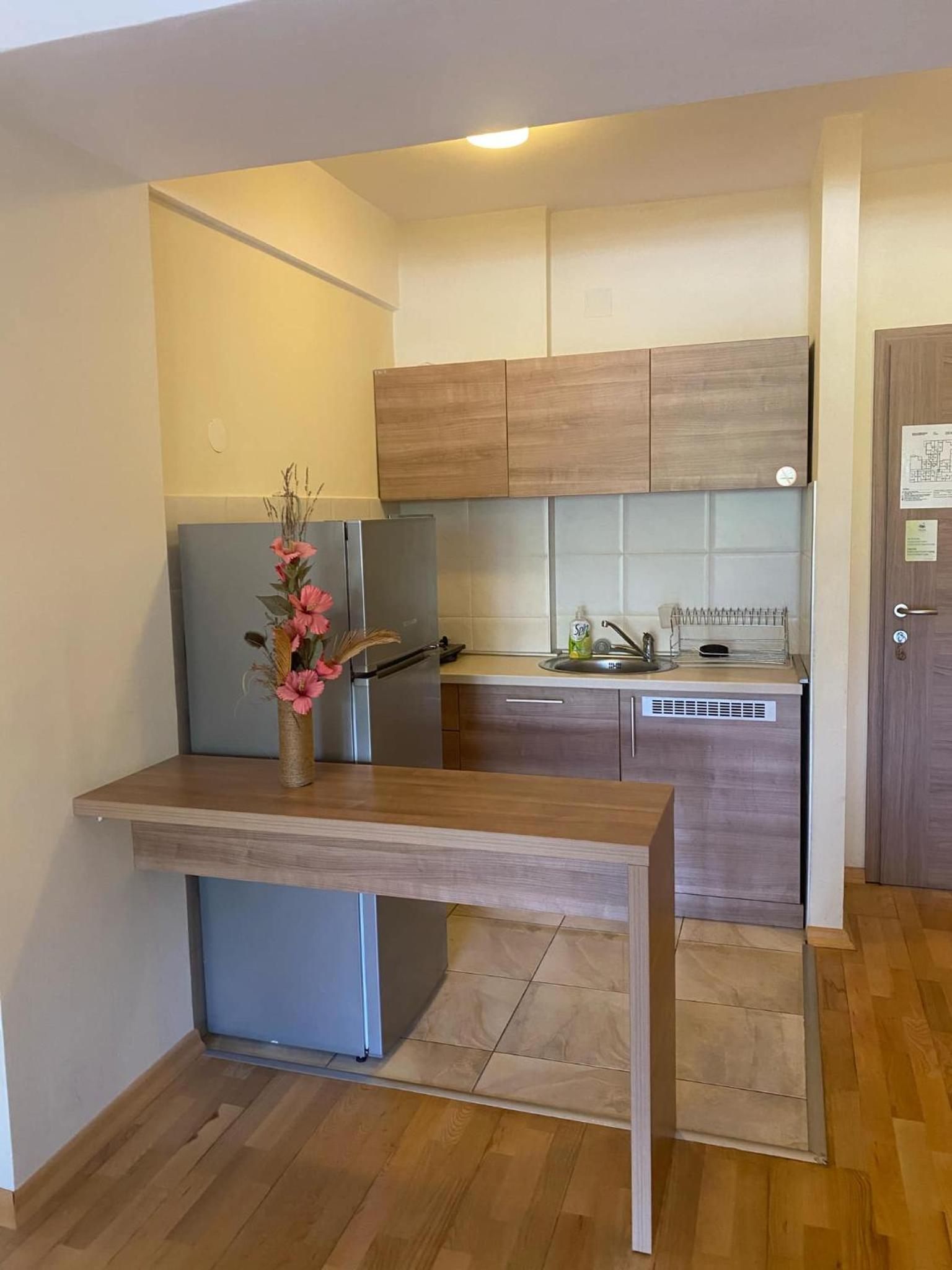 Golden beach luxury apartment