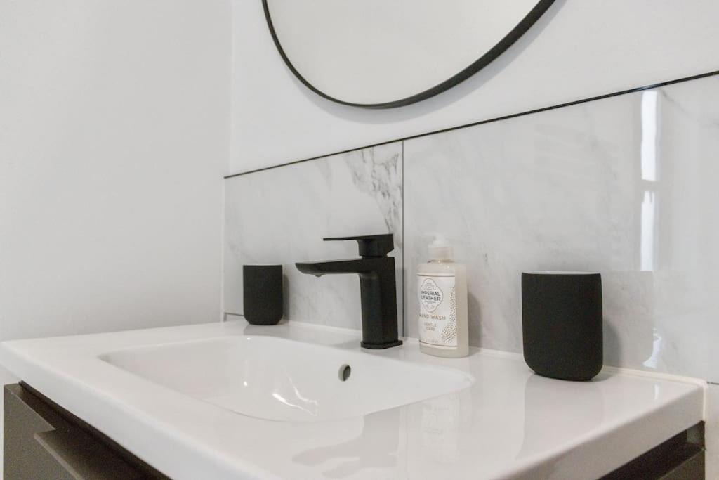Altrincham Vacations - Apartment in Altrincham Centre - Property Image 5