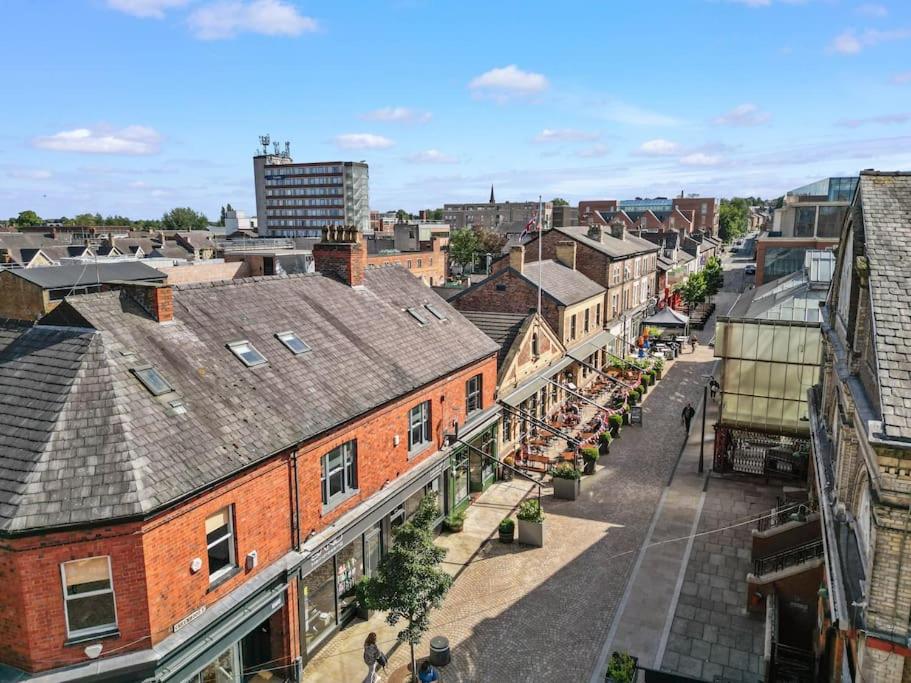 Apartment in Altrincham Centre