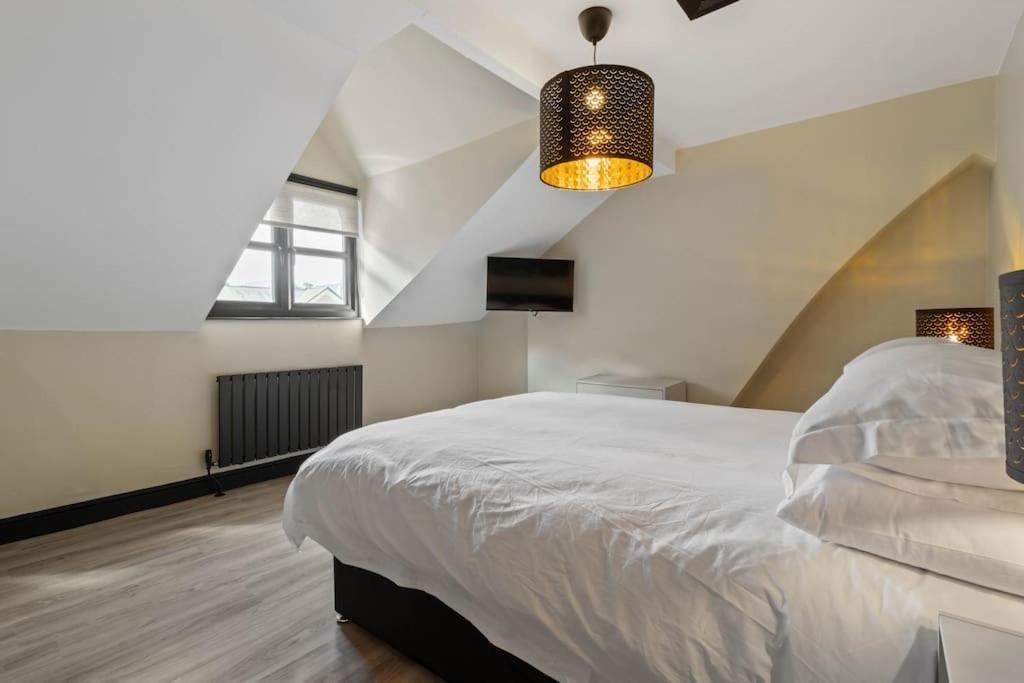 Apartment in Altrincham Centre