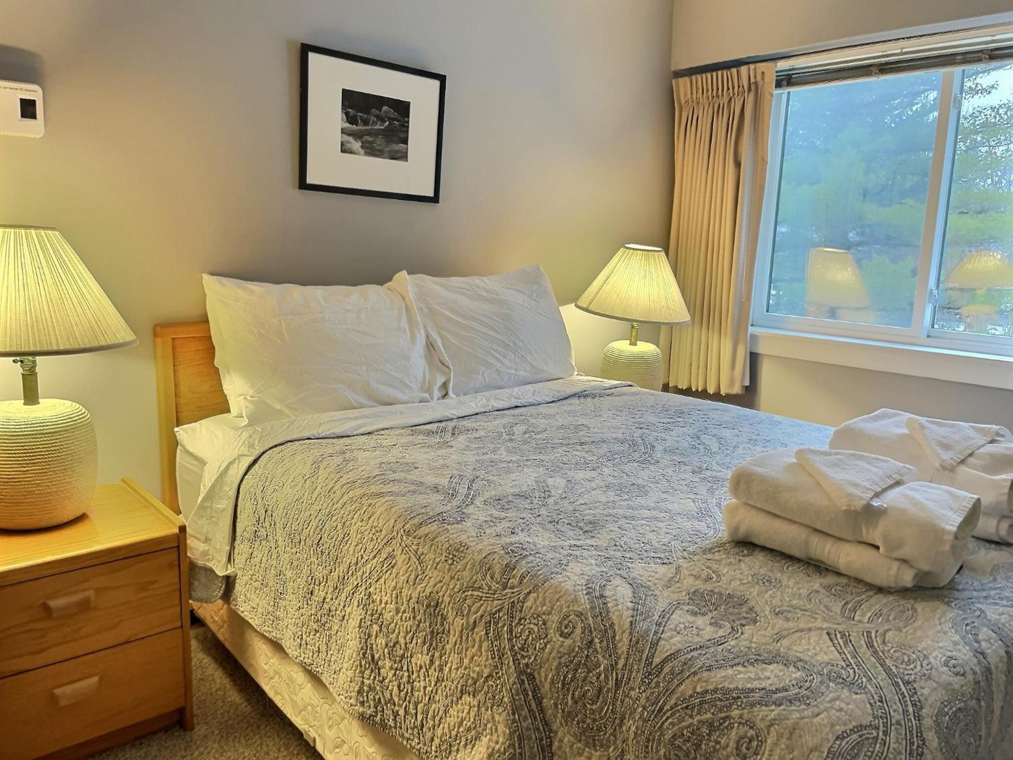Moose Tracks Lodge - Pool, Hot Tub, Golf, Sauna view 4
