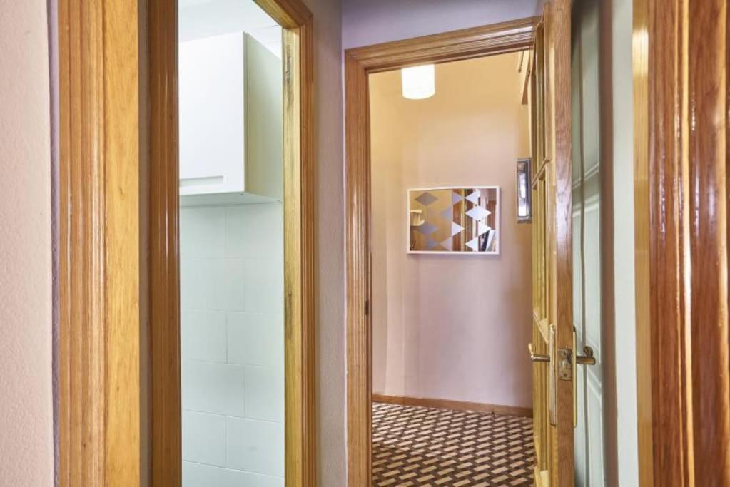 BeBarceloner Sants Apartments- 3 bedroom