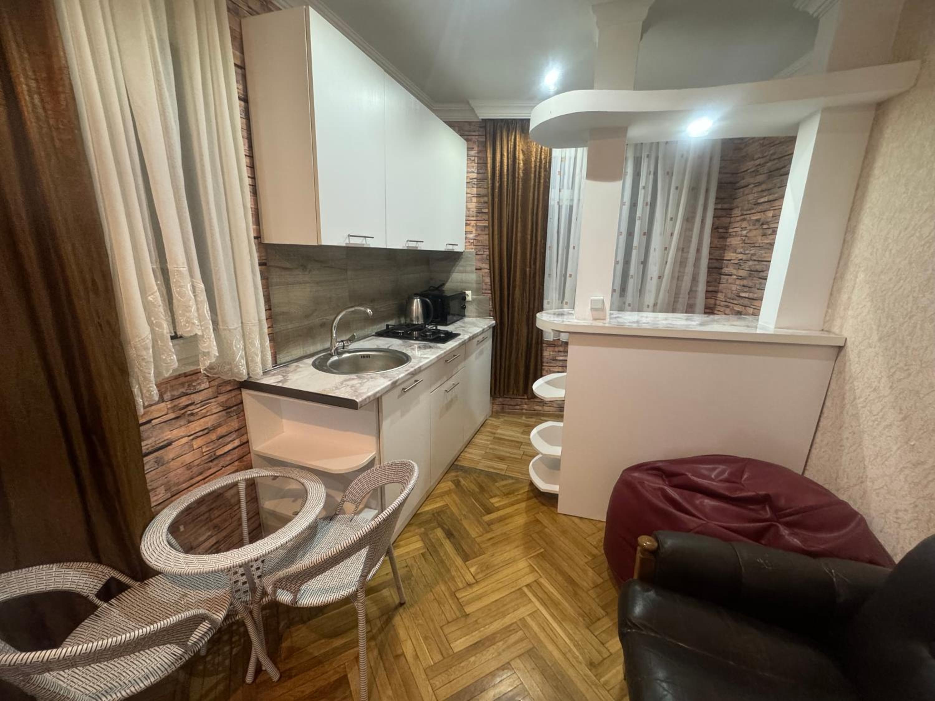 Tamus Apartment