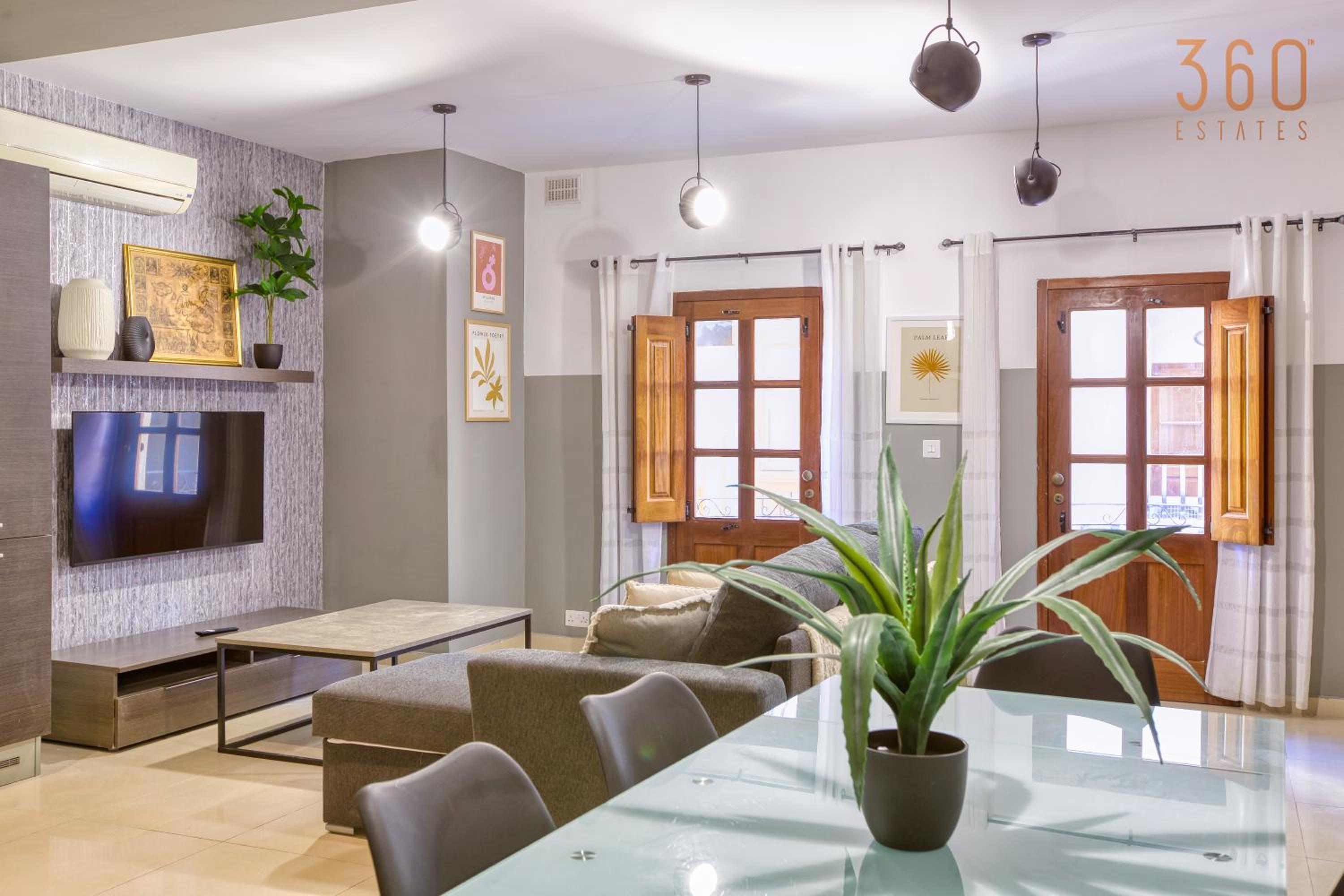 Cosy & Stylish 3BR home in the heart of St'Julians by 360 Estates photo 2