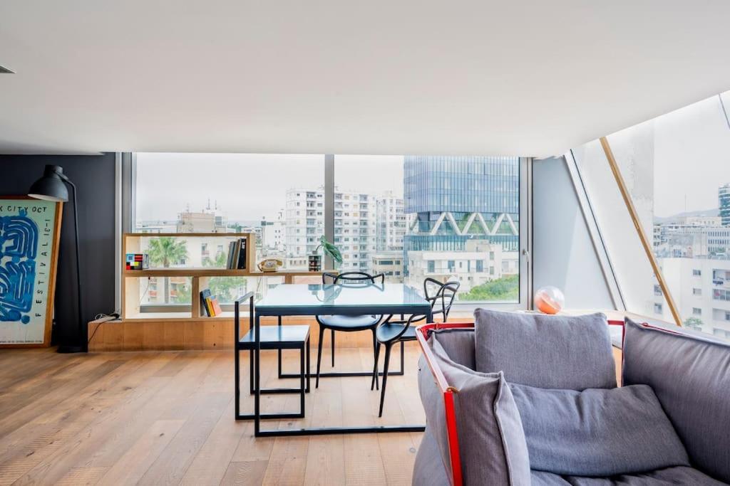The Loft Penthouse in the Heart of City Center