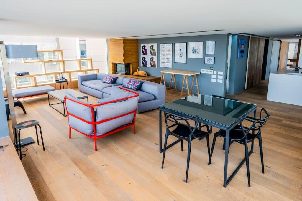 The Loft Penthouse in the Heart of City Center
