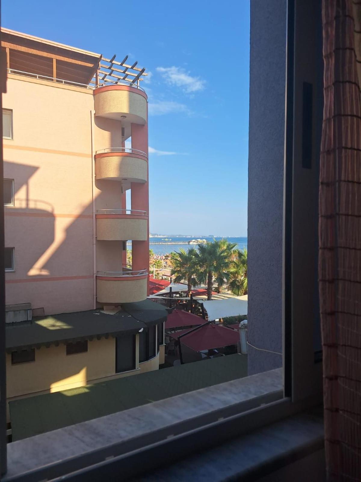 Ludi 1 Beach House