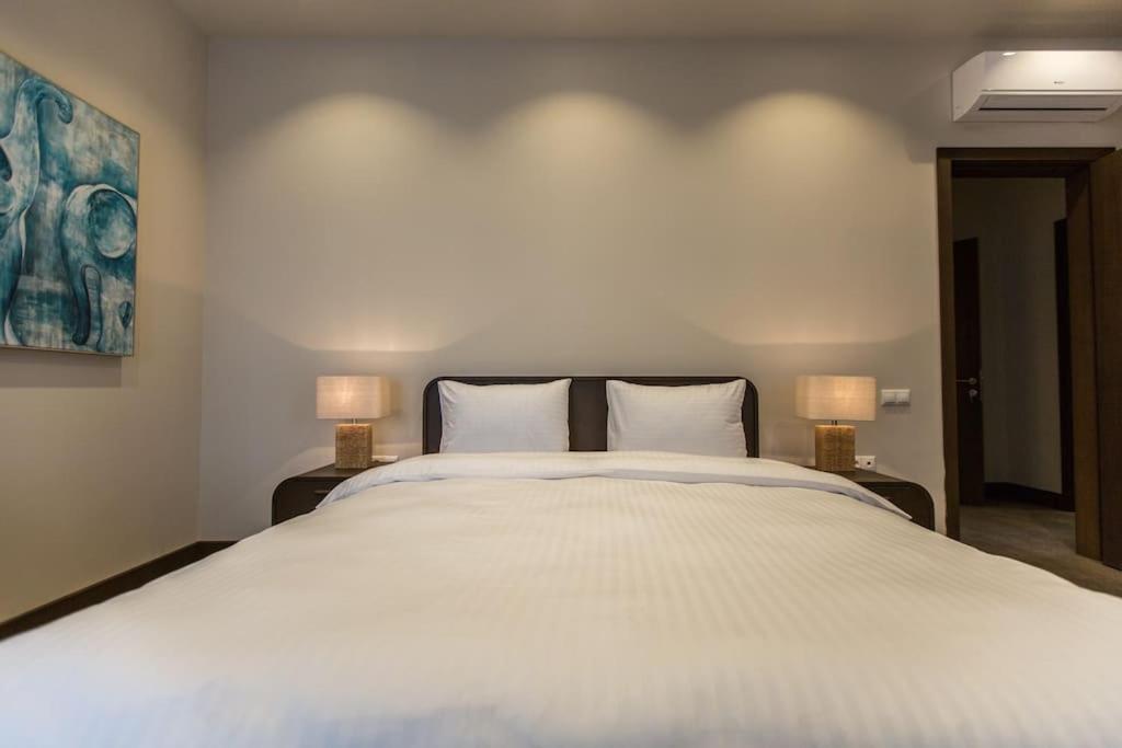 VIP 2-Bedroom Central Apartment - Families