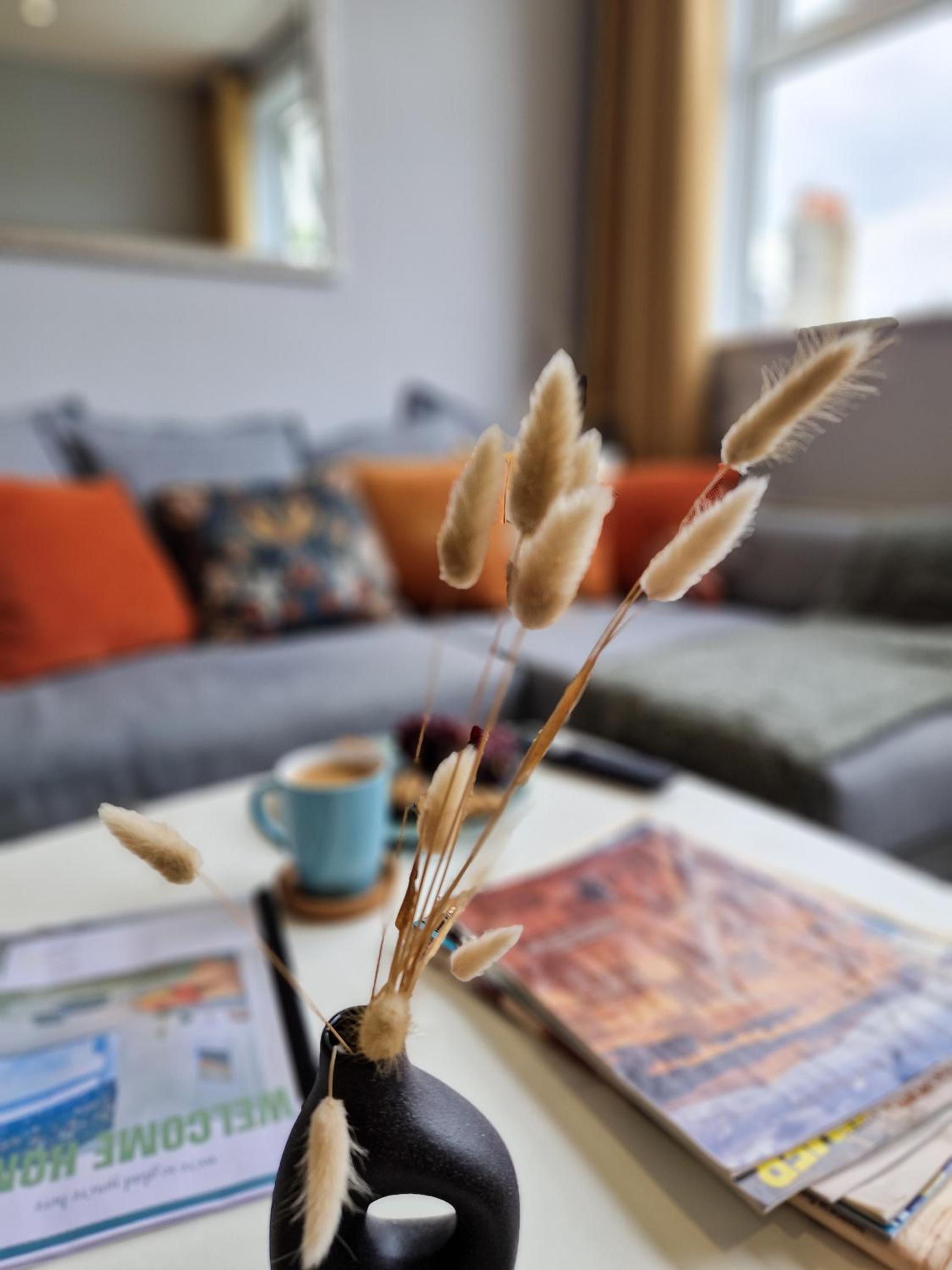 1-bed apartment, Close to Kensington Olympia with Free Wi-Fi & Netflix