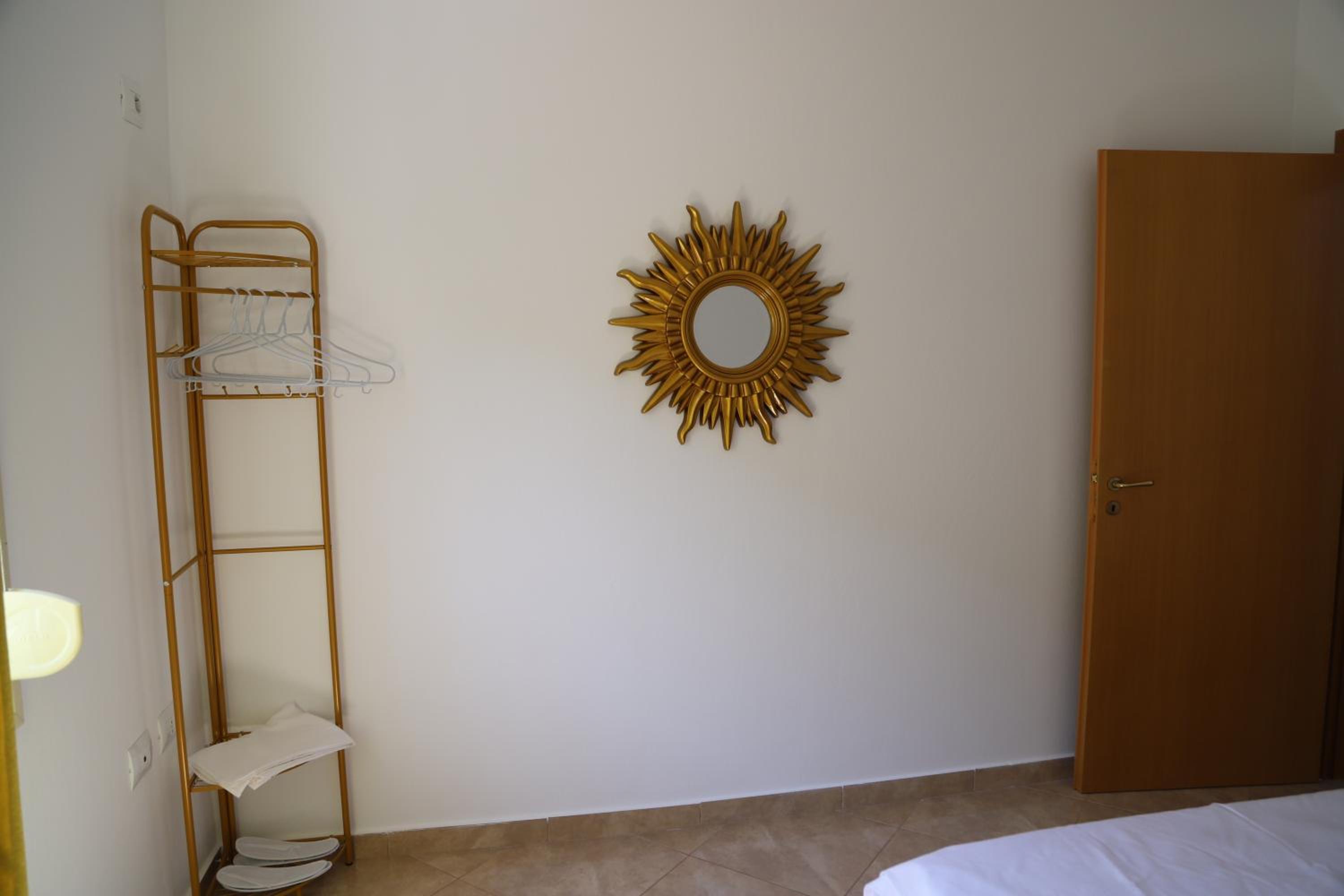 Esi Home