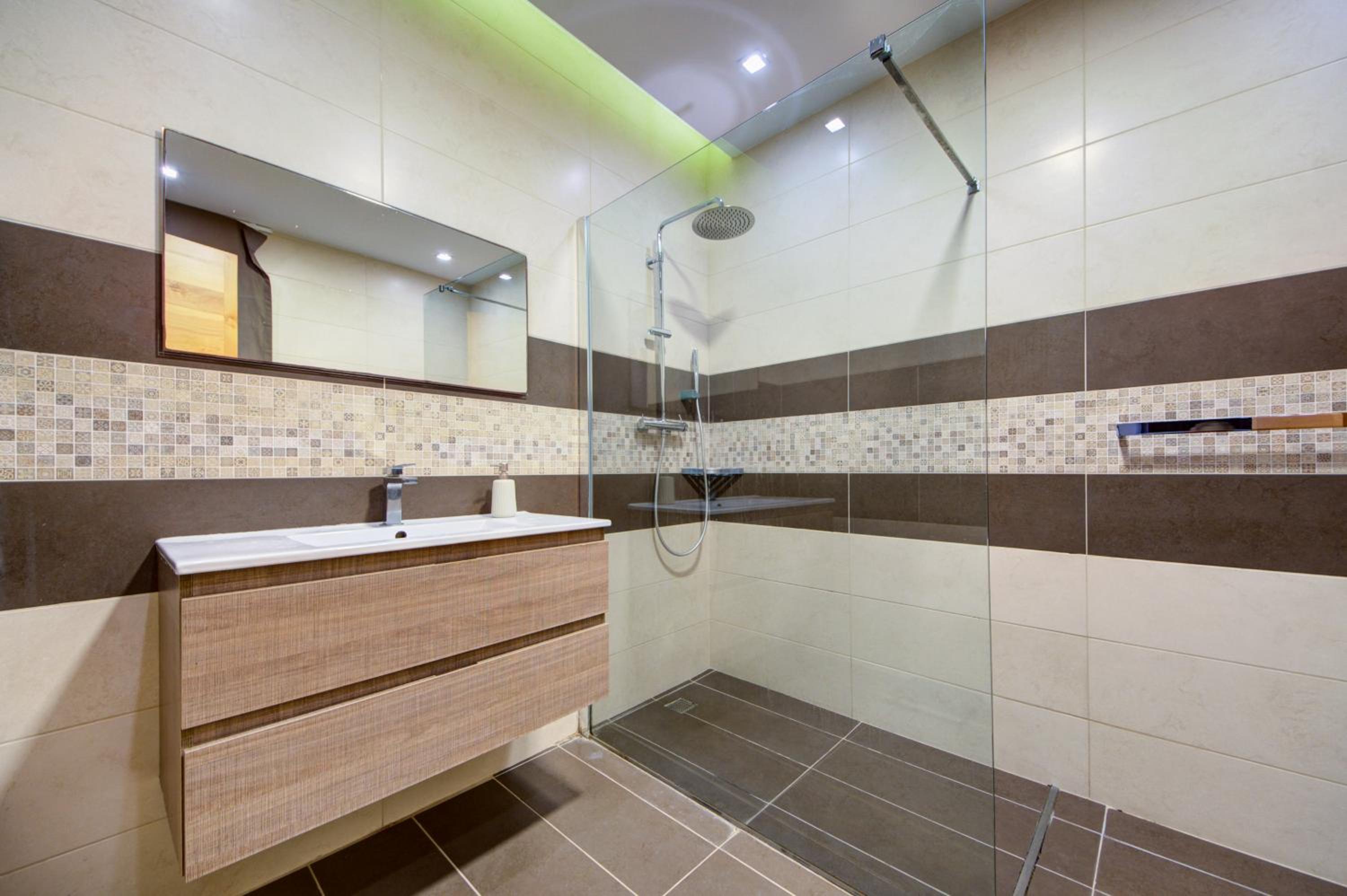 Stunning 3BR Xemxija home with Breathtaking Views by 360 Estates photo 3