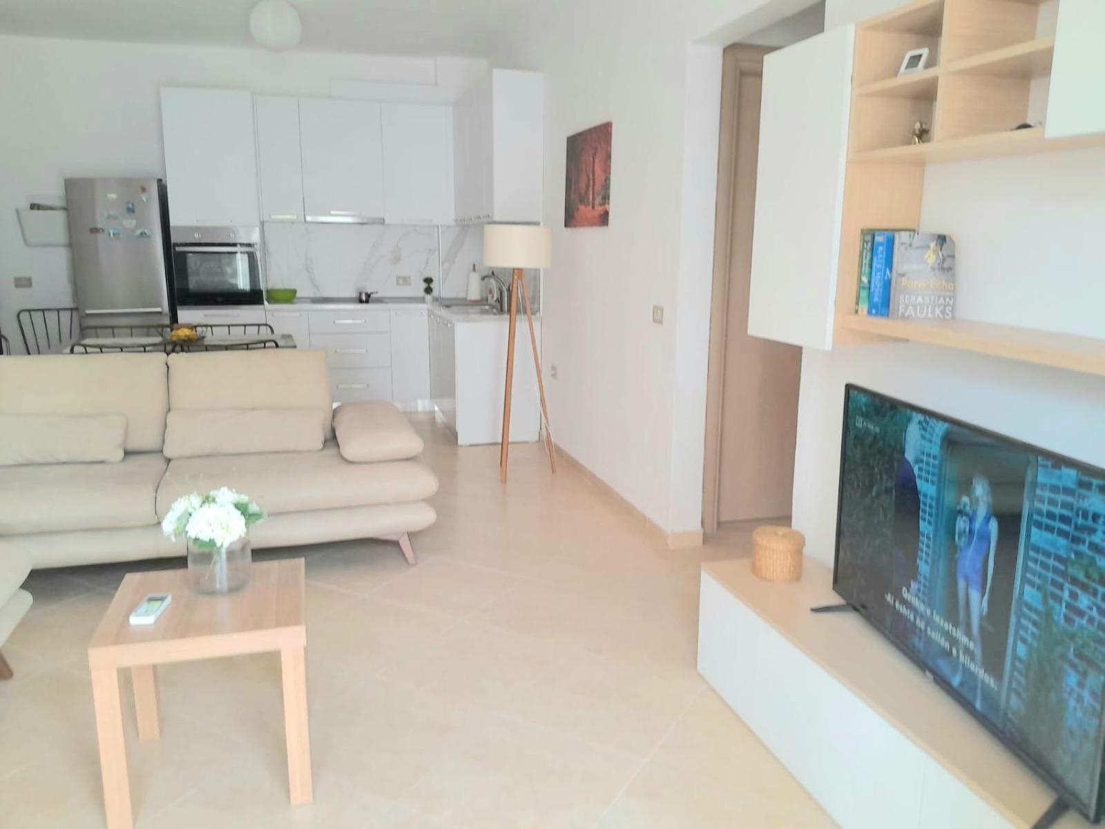 Comfortable apartment with sea view