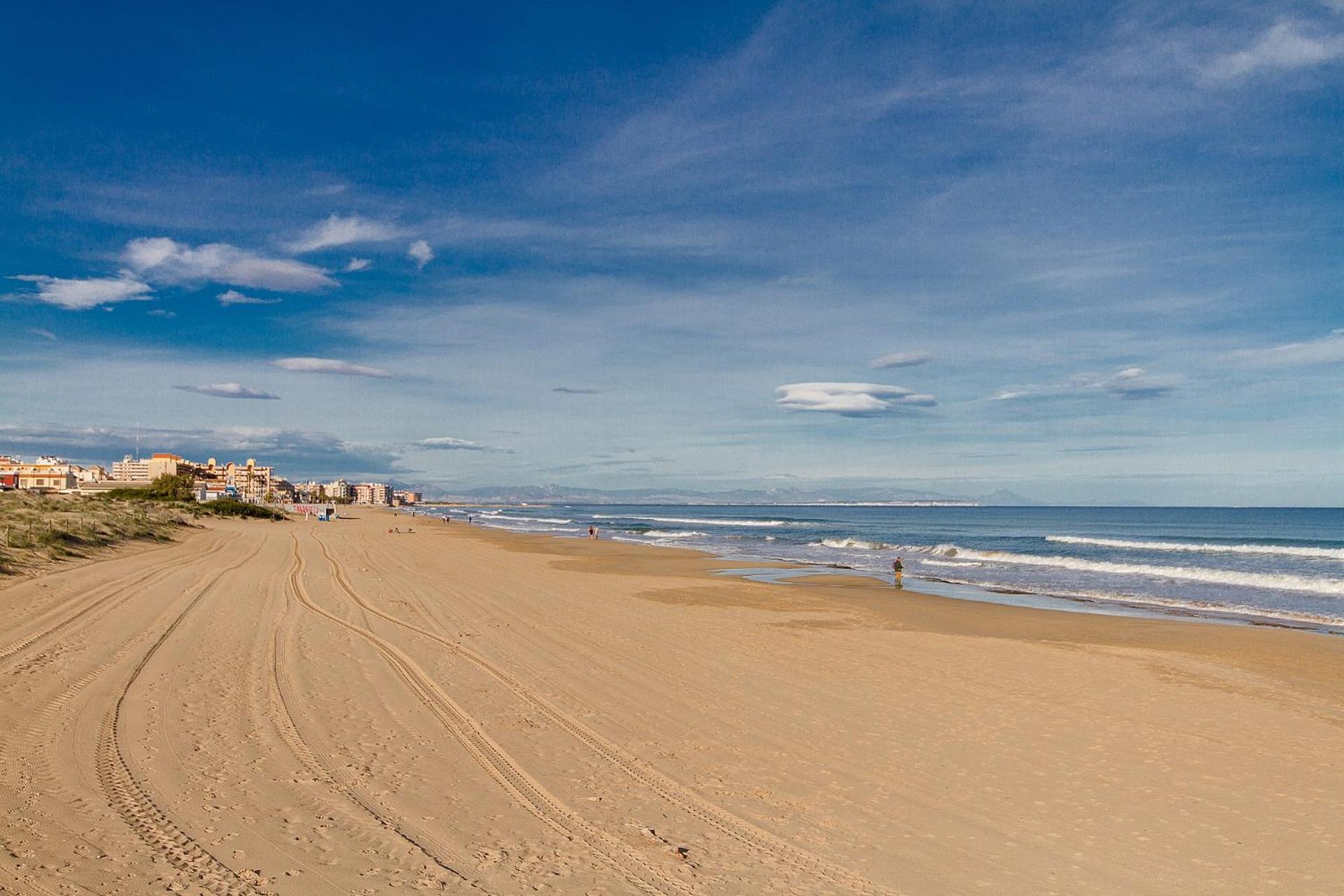 Casa La Mata by Josef view 4