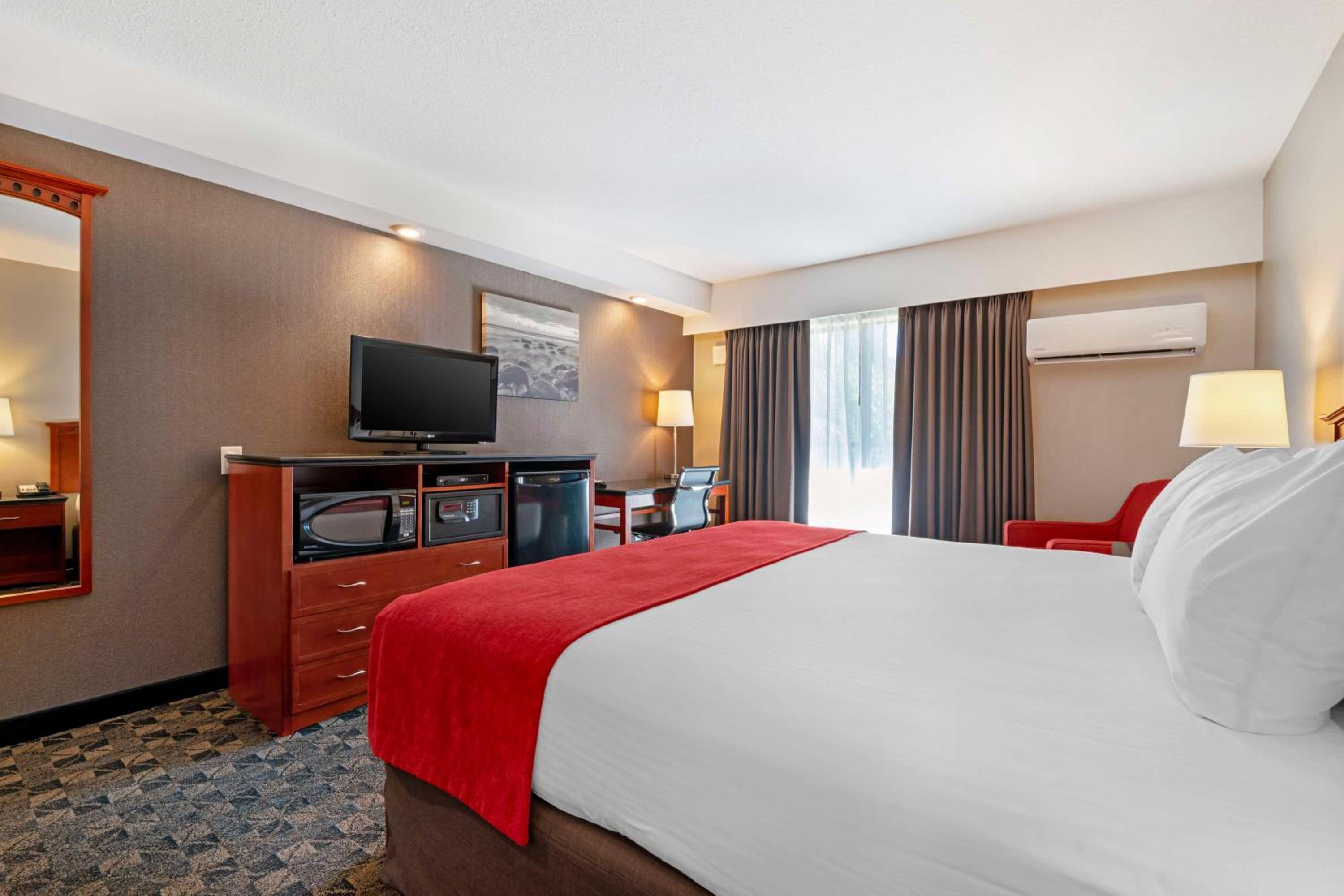 Nanaimo Vacations - Best Western Northgate - Property Image 4