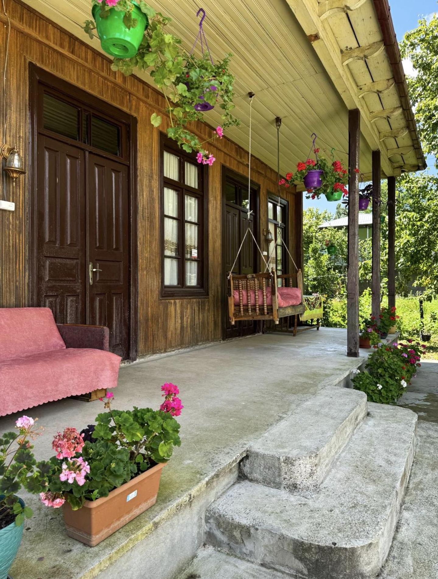 Martvili Guest House OASIS view 5