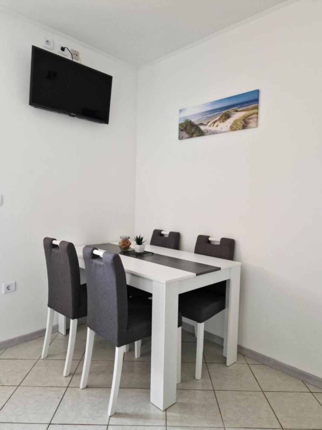 Apartma Olivin
