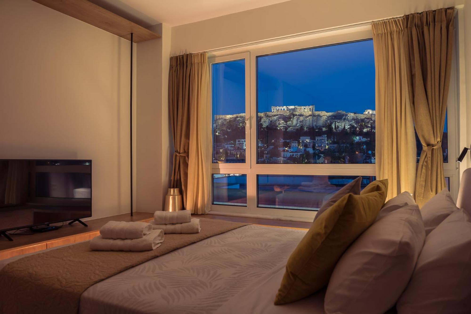 Spectacular Acropolis View in Monastiraki