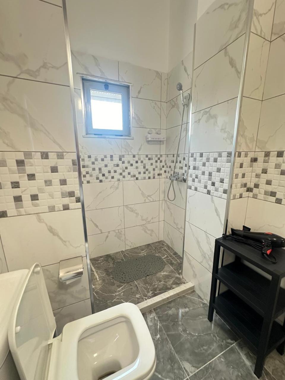 TreA Accomodations - Maya Terrace Sea View