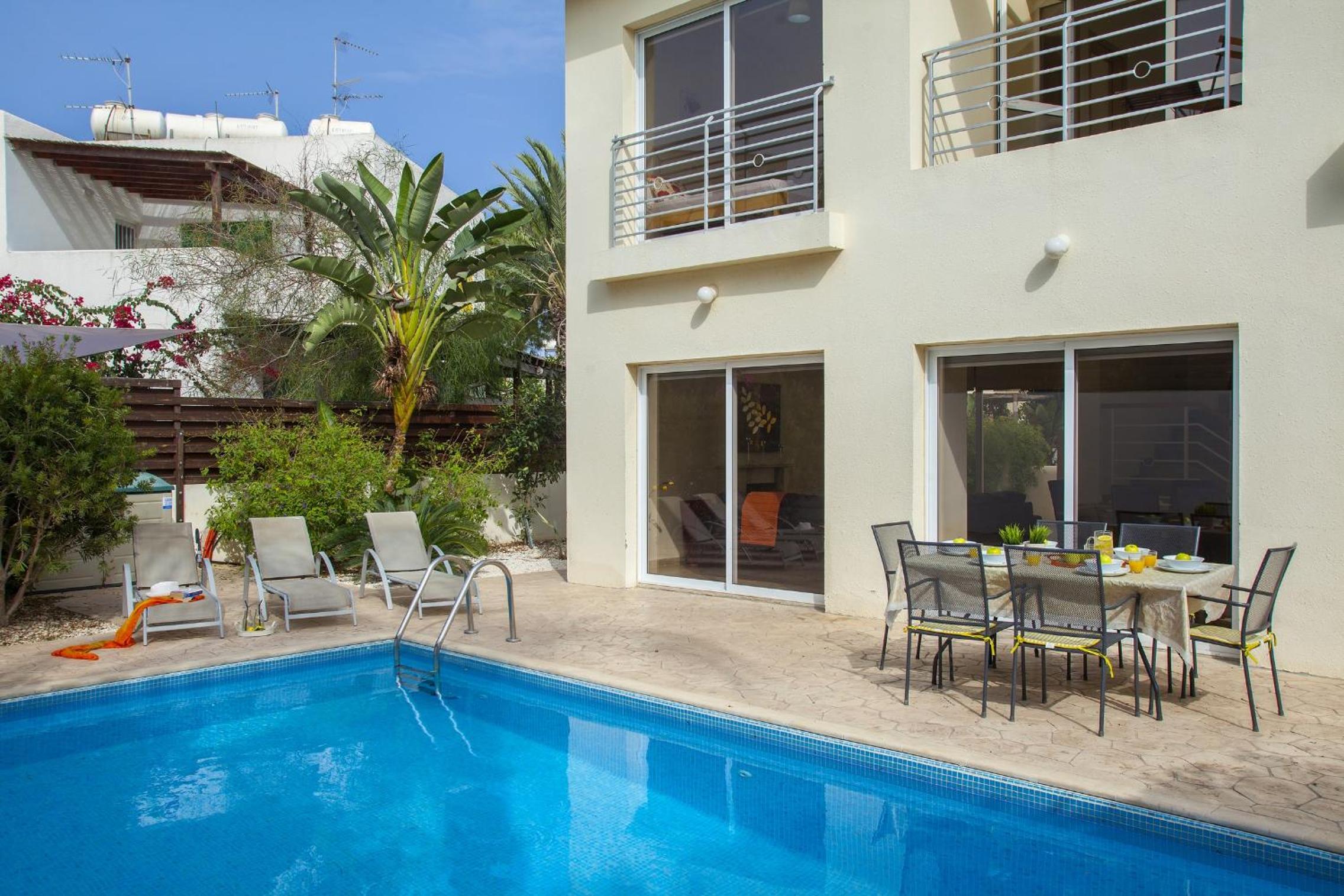 Villa Cliantha view 5