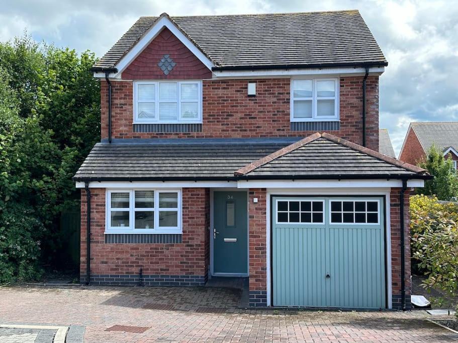 Stylish Family 3 bedroom home nr Llandudno