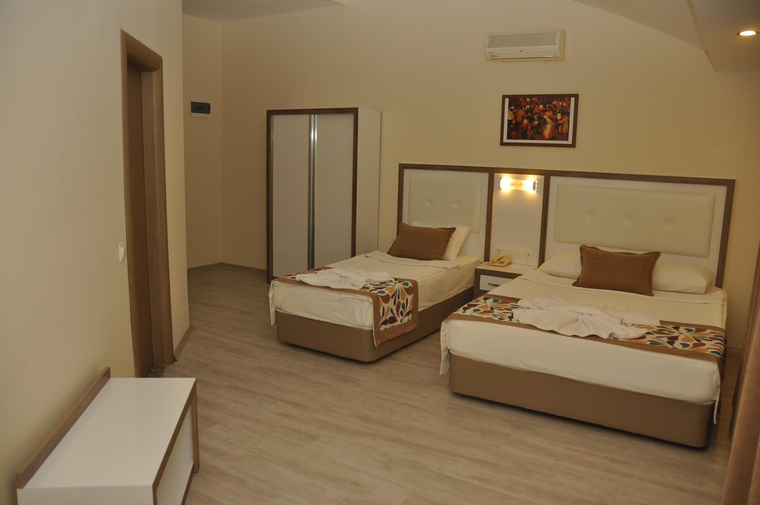 Acar Hotel - Image 45