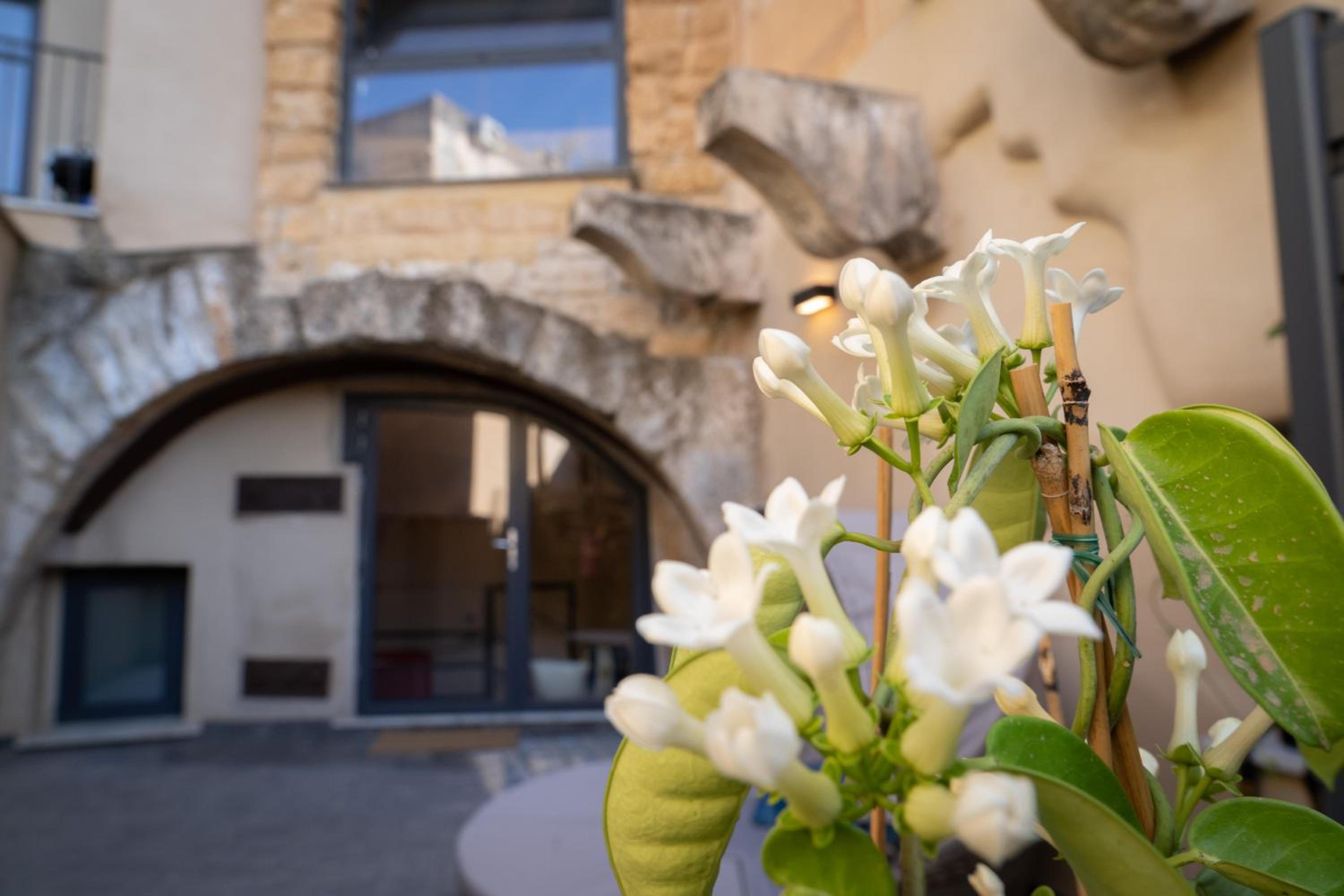 Boutique Apartment "The Ancient Arch" view 5