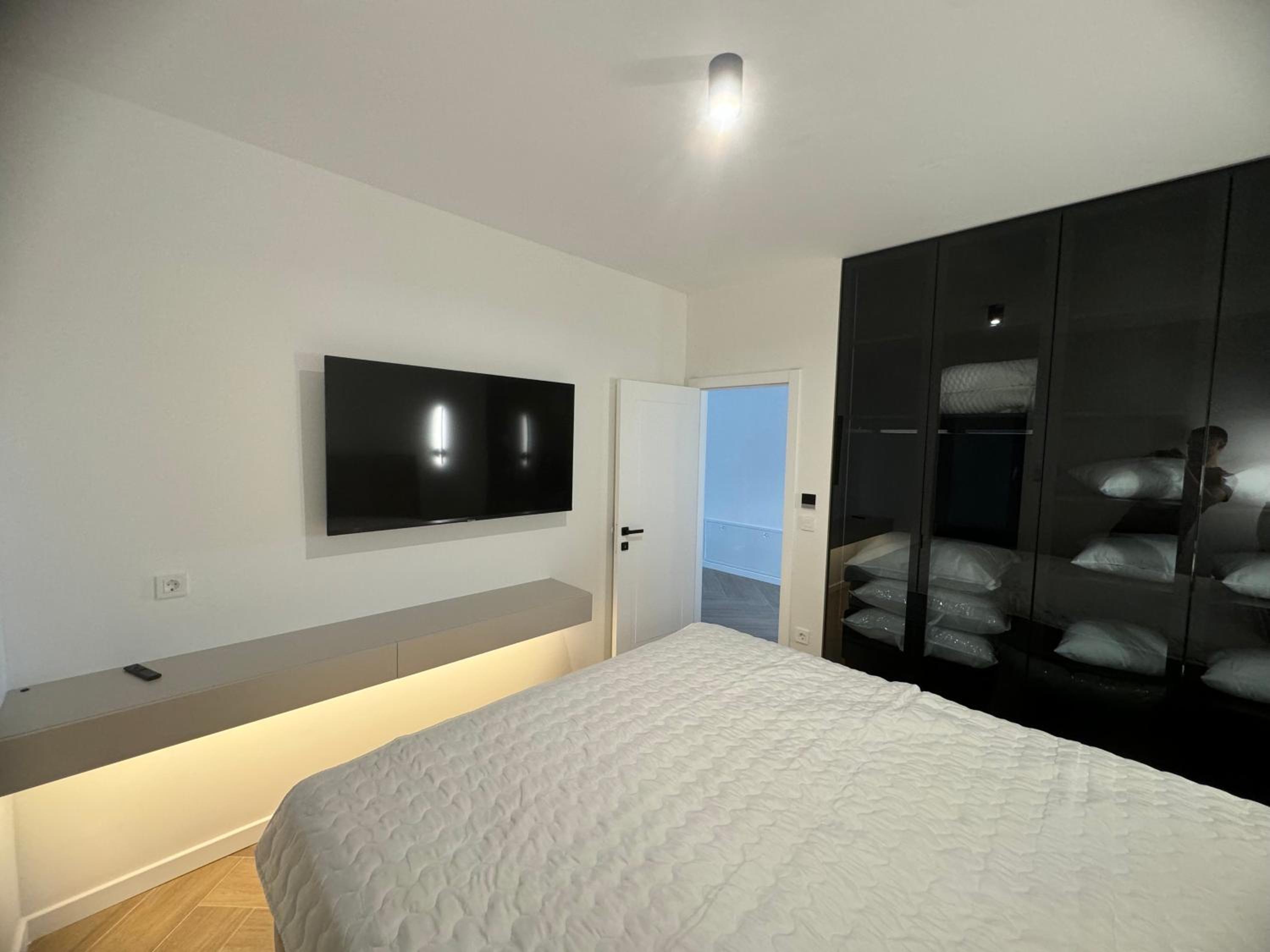 Olive Residence