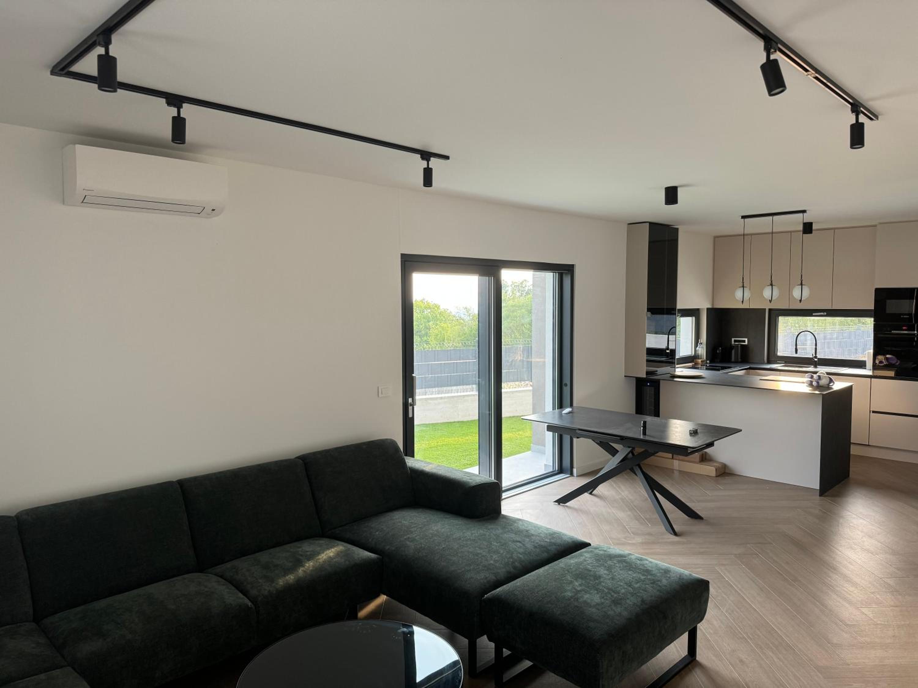 Olive Residence