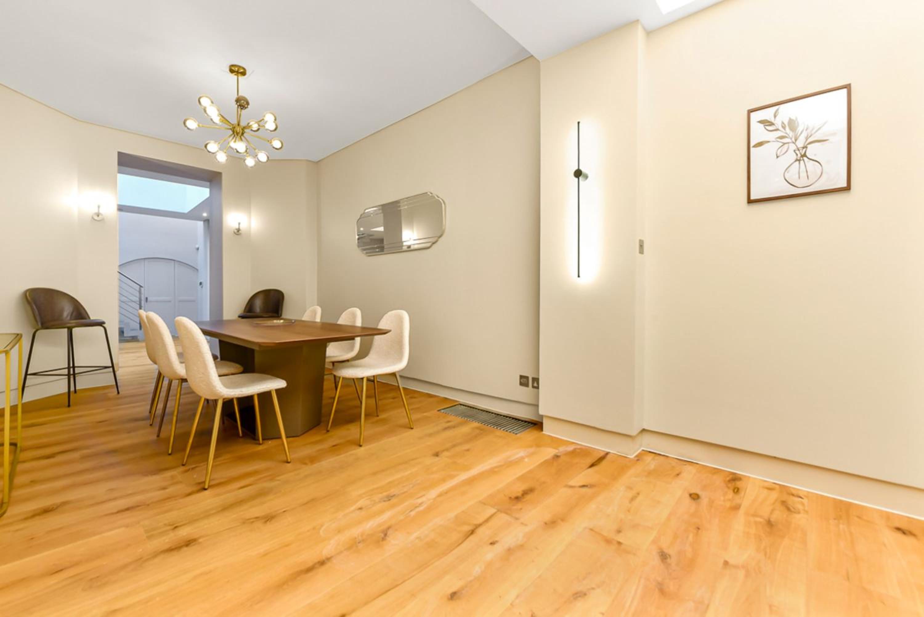 Super High-End Kensington House near Hyde Park