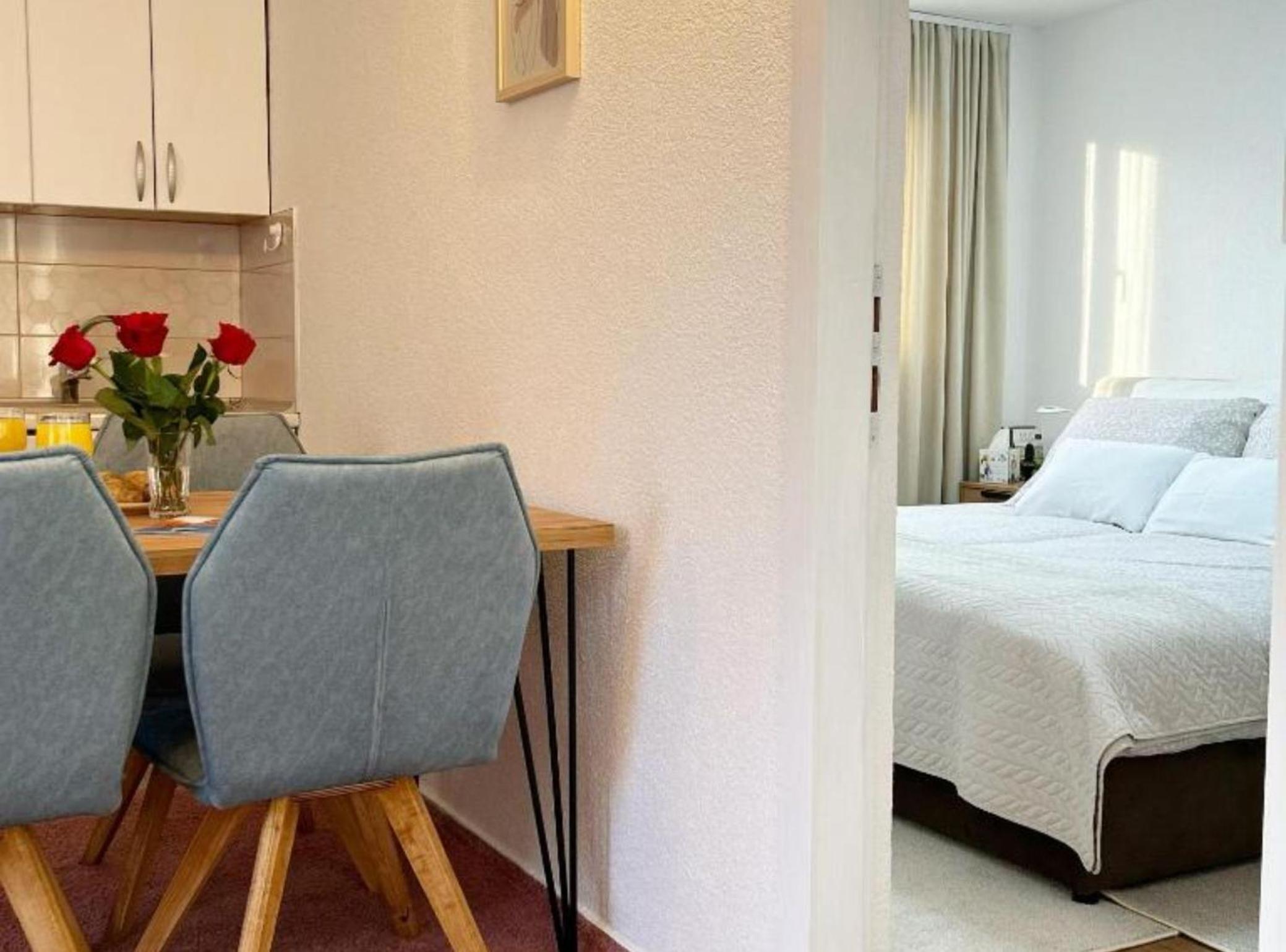 APARTMAN 