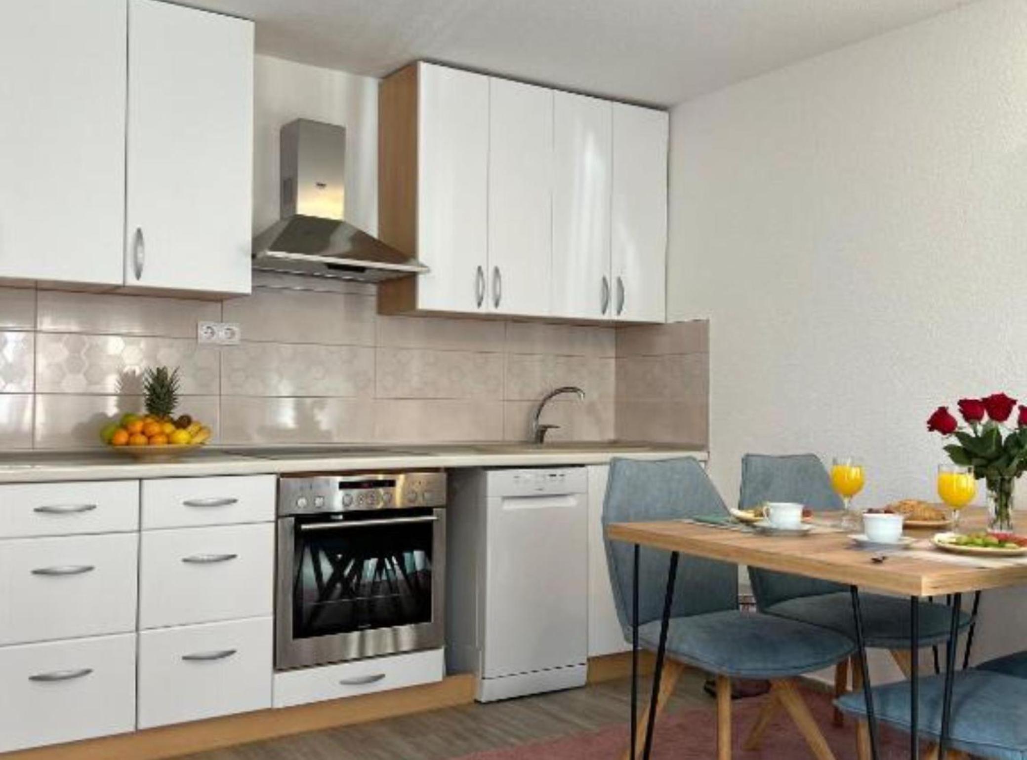 APARTMAN 