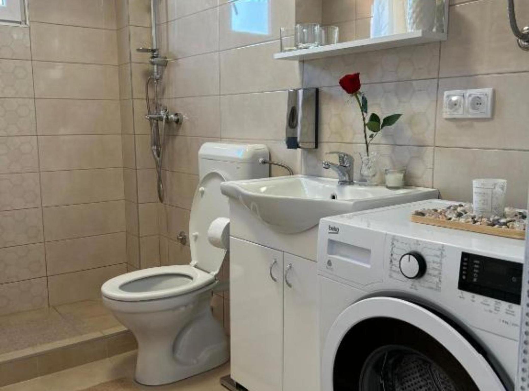 APARTMAN 
