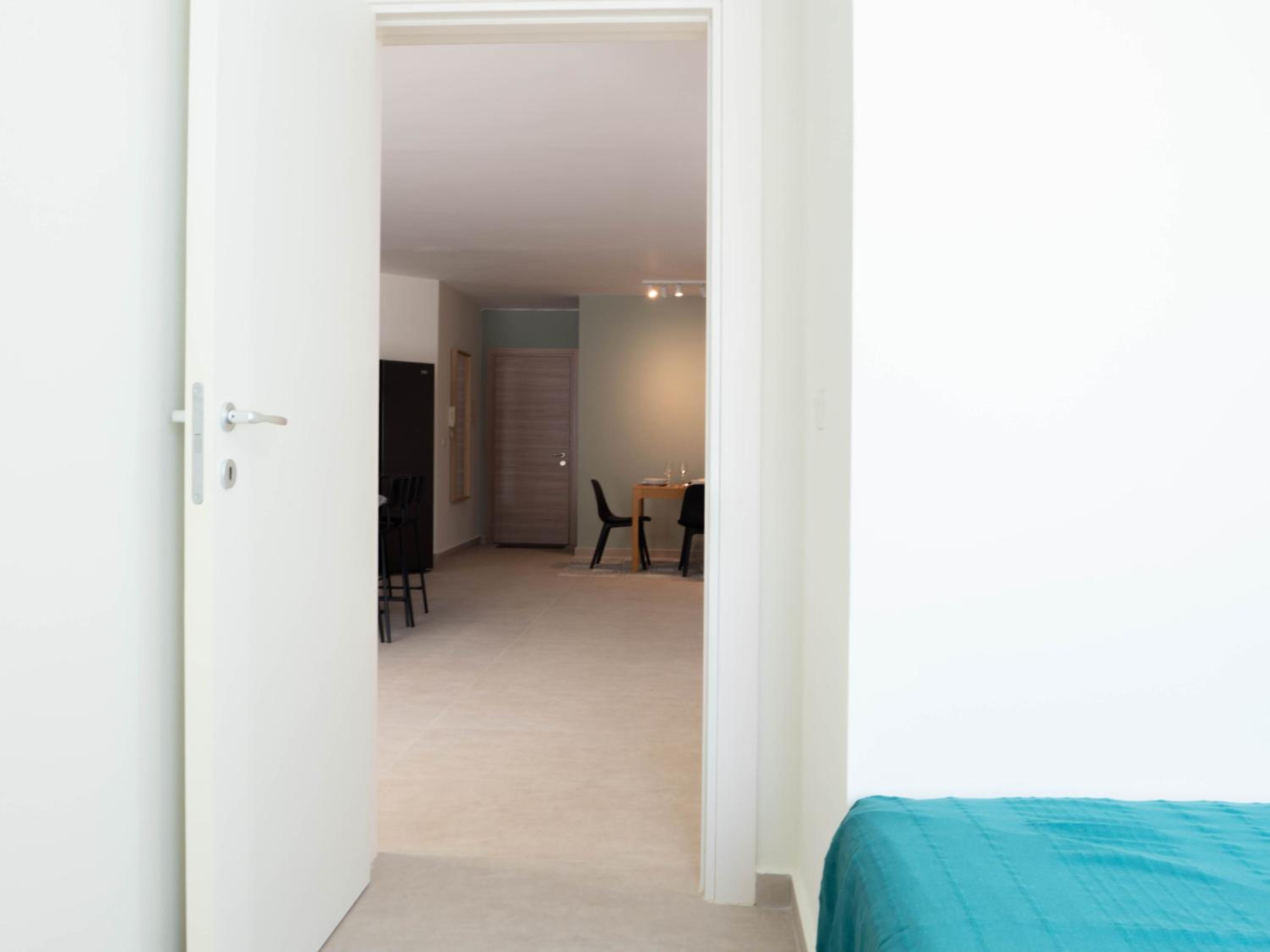 Ultra Modern Apartment off St Julians photo 4