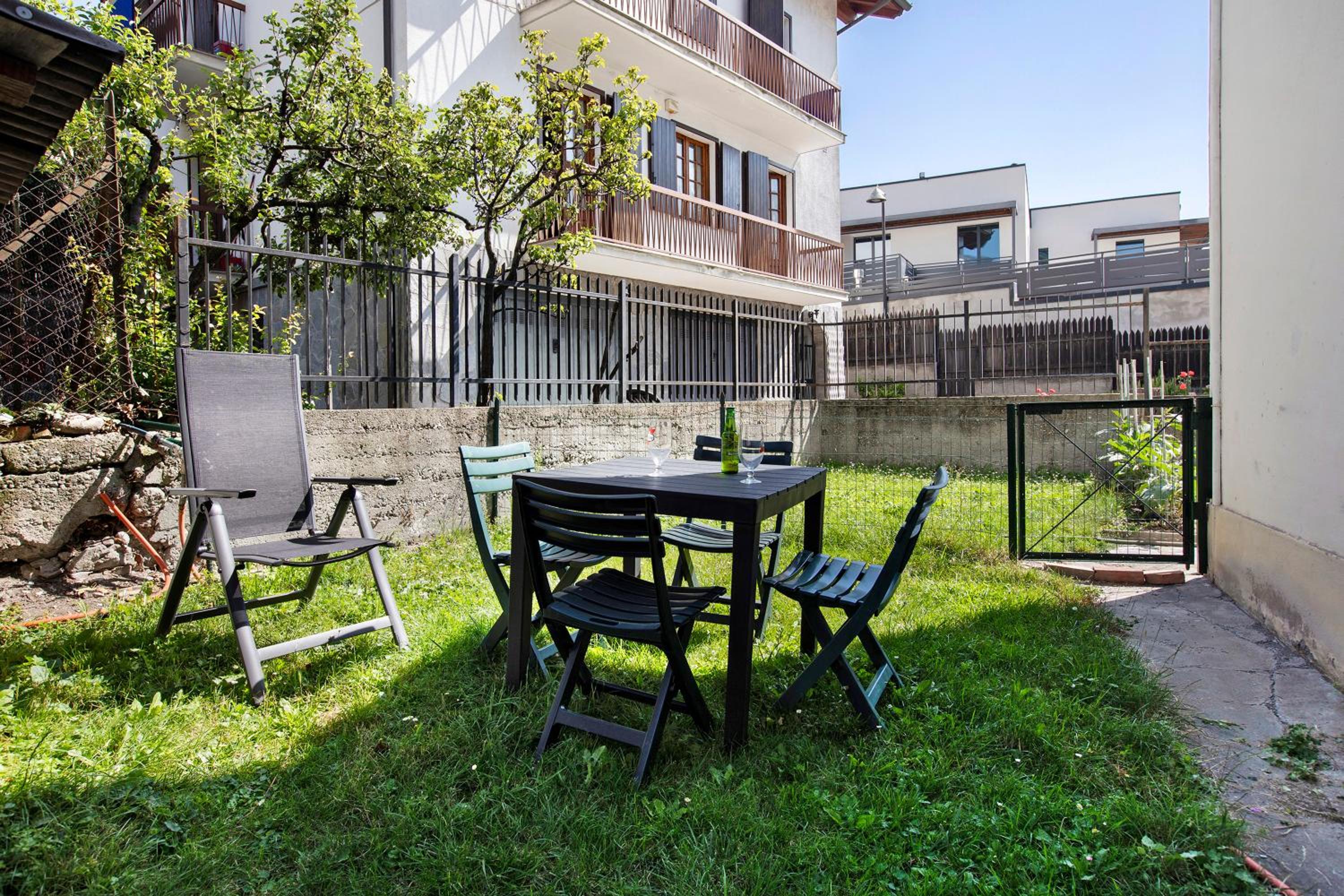 Maison Ninive view 2