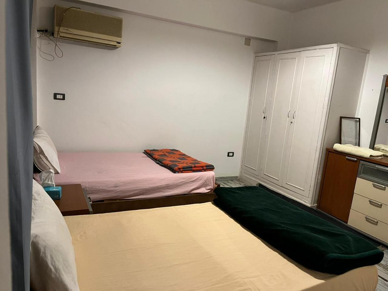 Garden City Cozy two bedroom apartment downtown Cairo