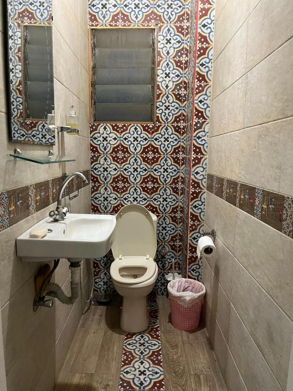 Garden City Cozy two bedroom apartment downtown Cairo