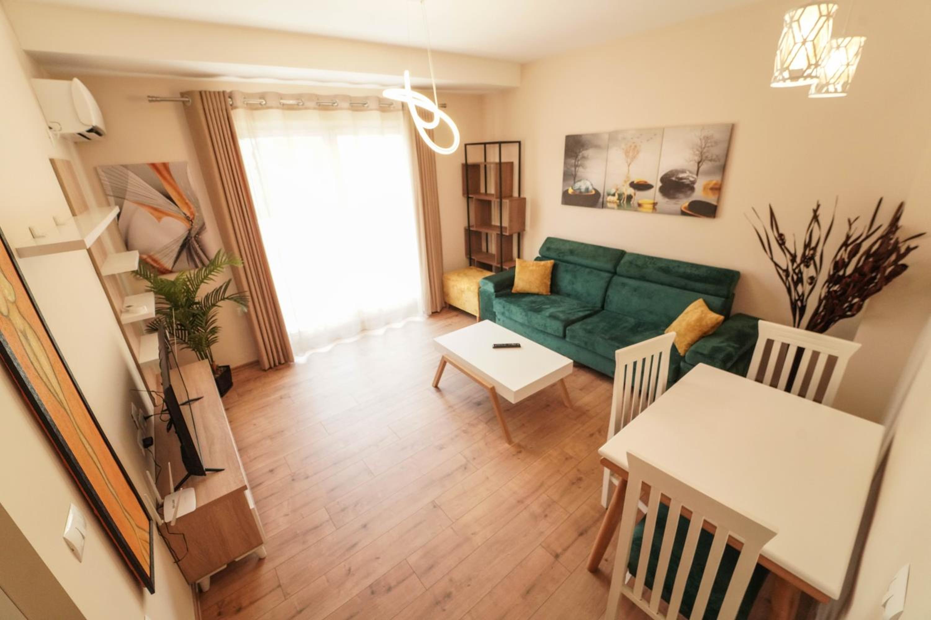 Haris Apartments Tirana